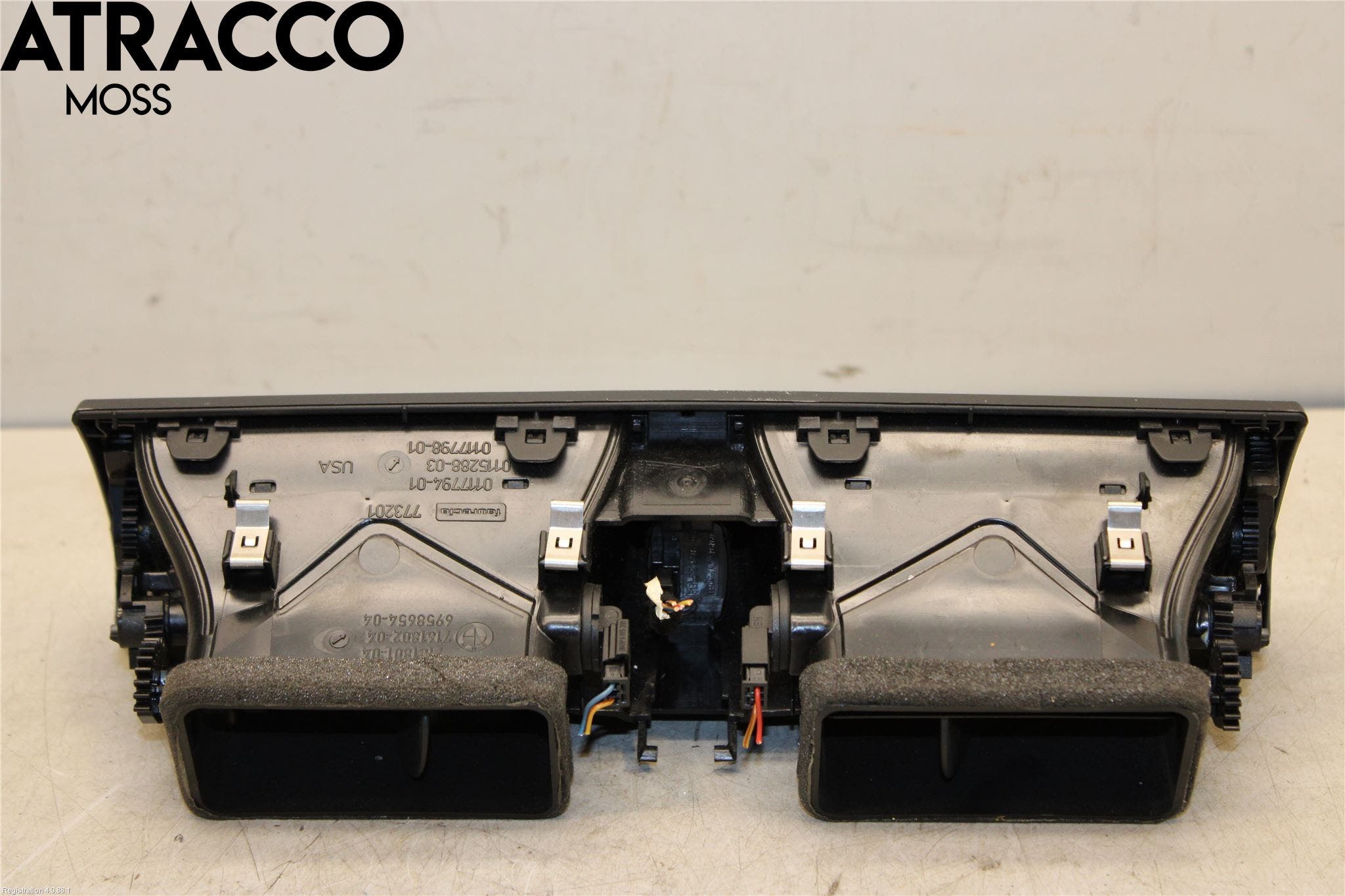 BMW X5 E70 07-13 Dashbord Kanal - Dyse