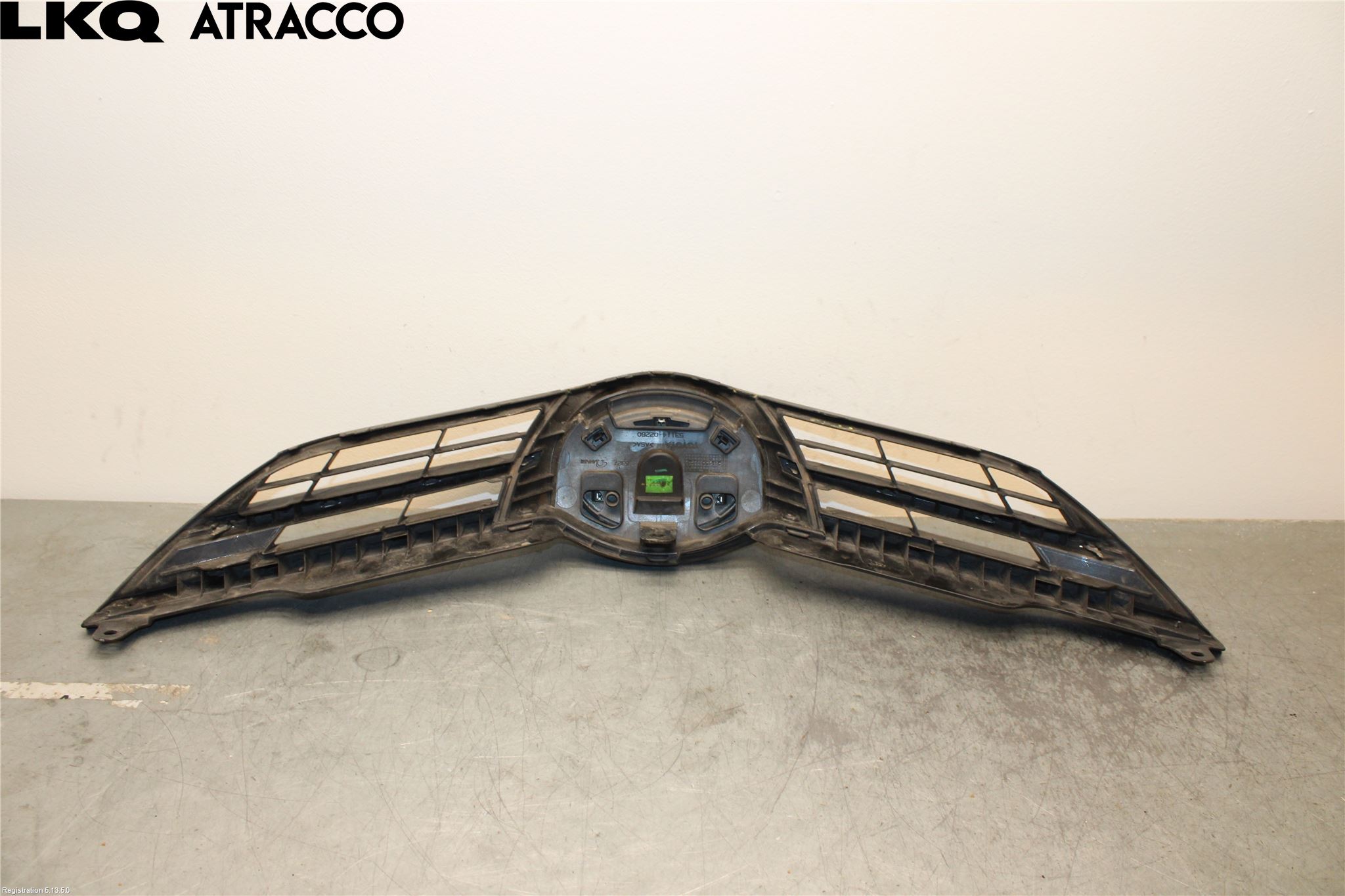 Toyota AYGO 06-14 Grill Komplett