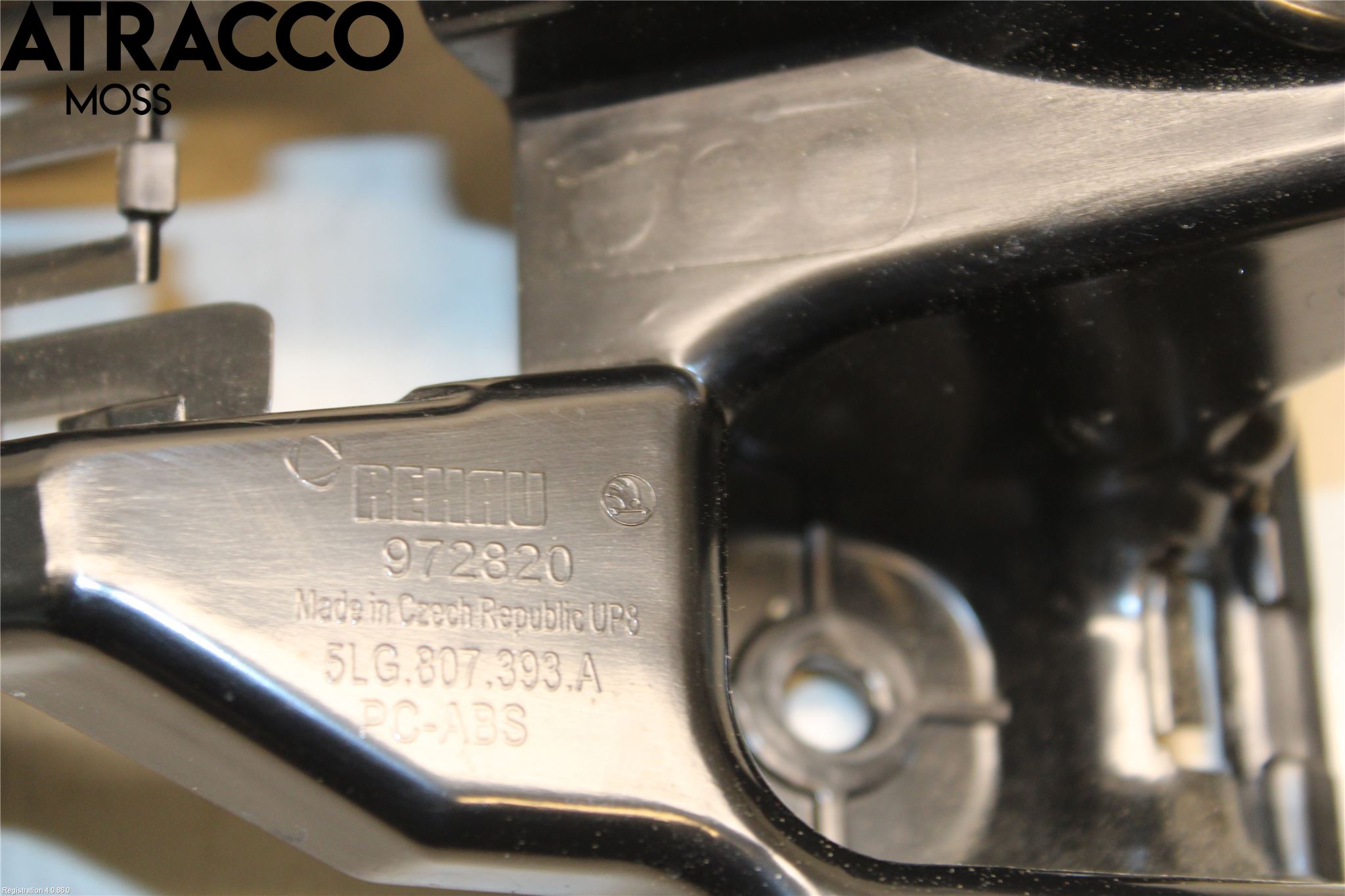 Skoda ENYAQ iV 21- Støtfanger Bak Hjørne Venstre