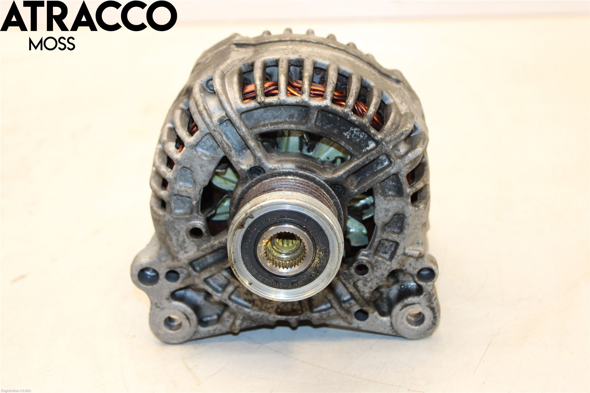 Volkswagen VW CADDY 11-15 Dynamo