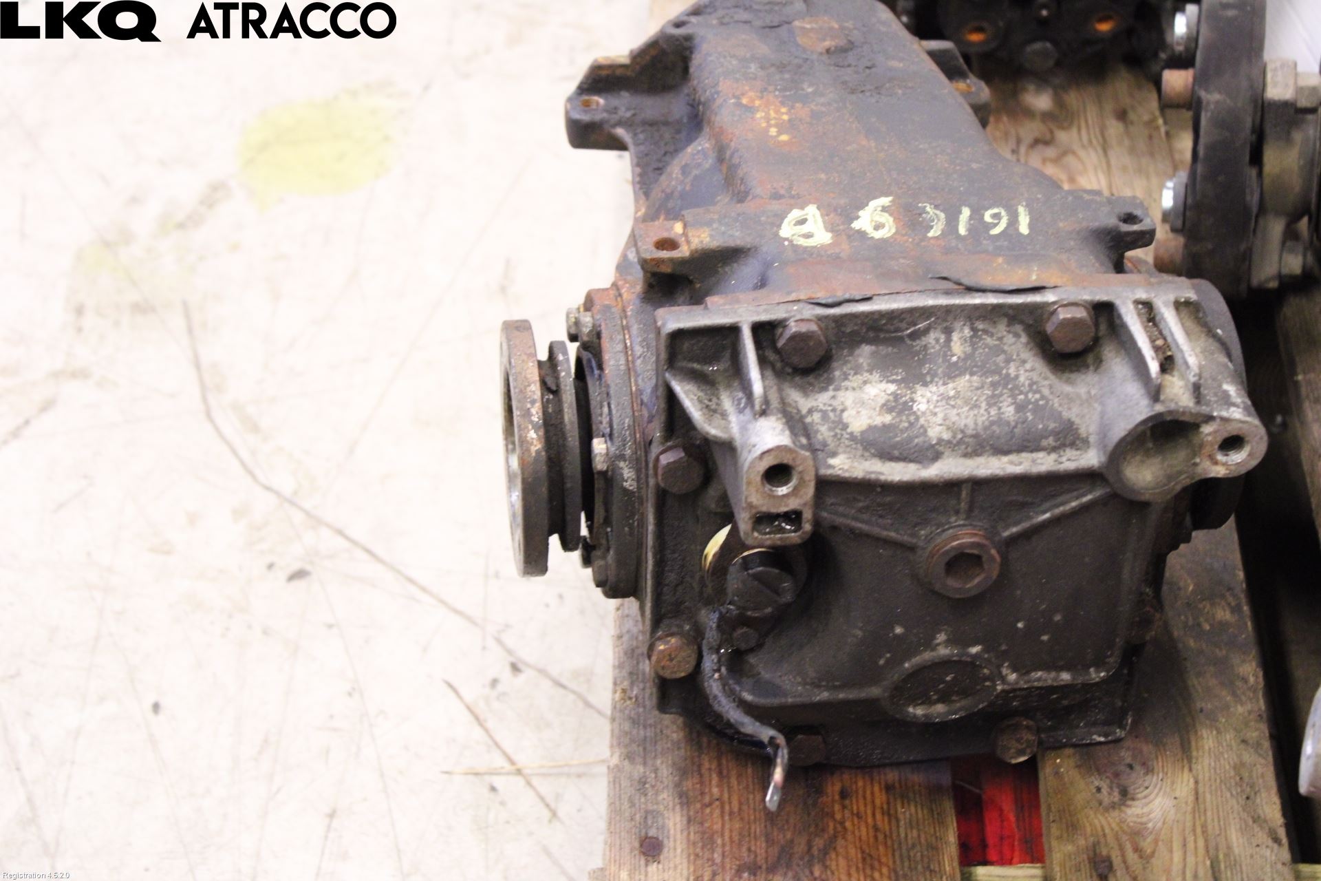 BMW 3 E30 83-94 Bakaksel Kardang Bak -Diff