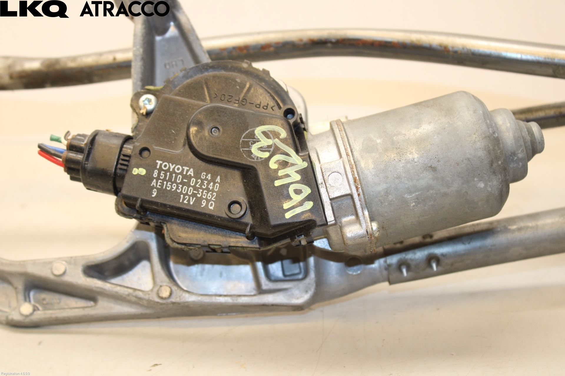 Toyota AURIS 13-19 Viskermotor Frontrute