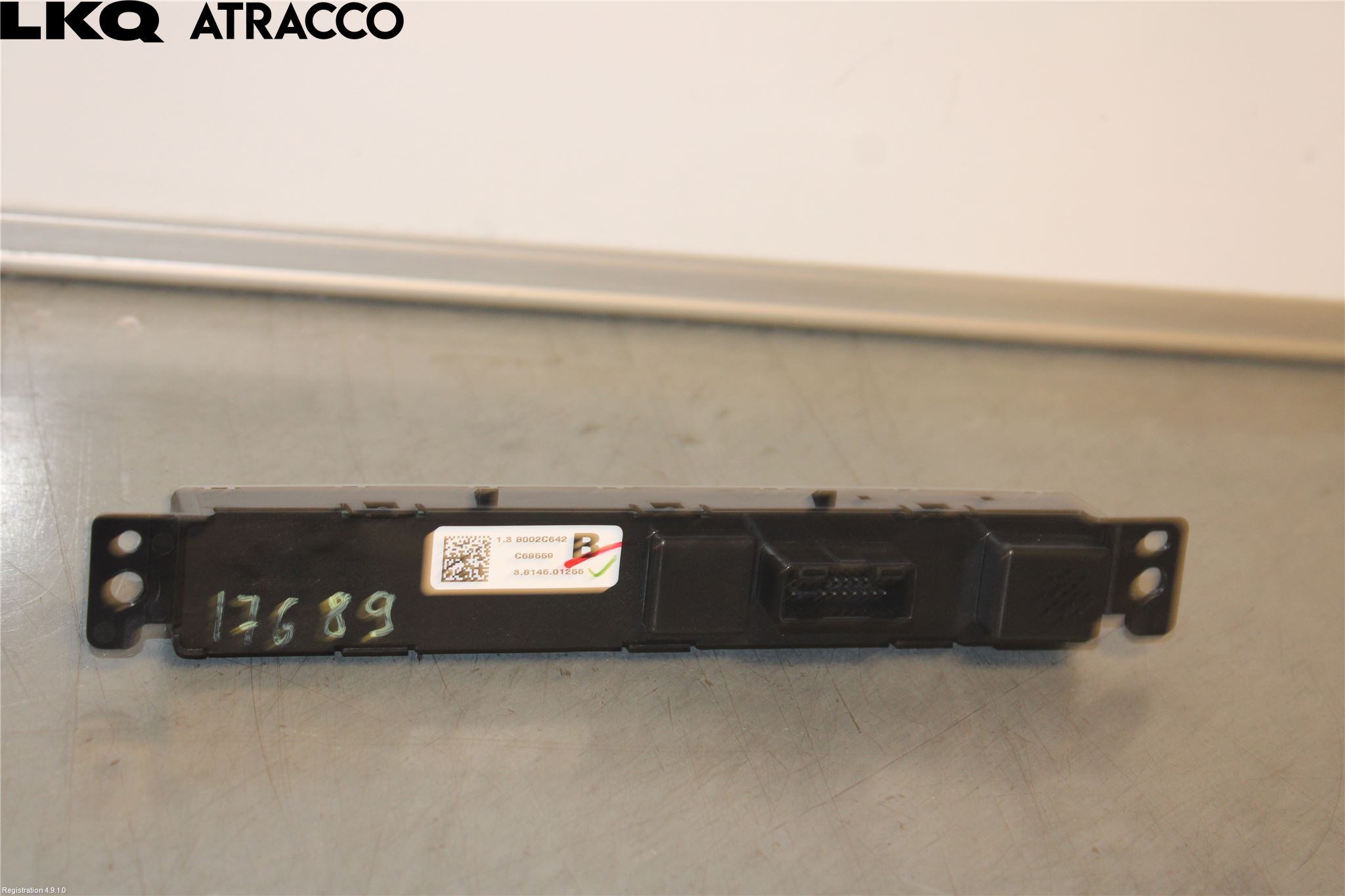 Mitsubishi OUTLANDER 13-21 Bryter Varsel (Nødblink)