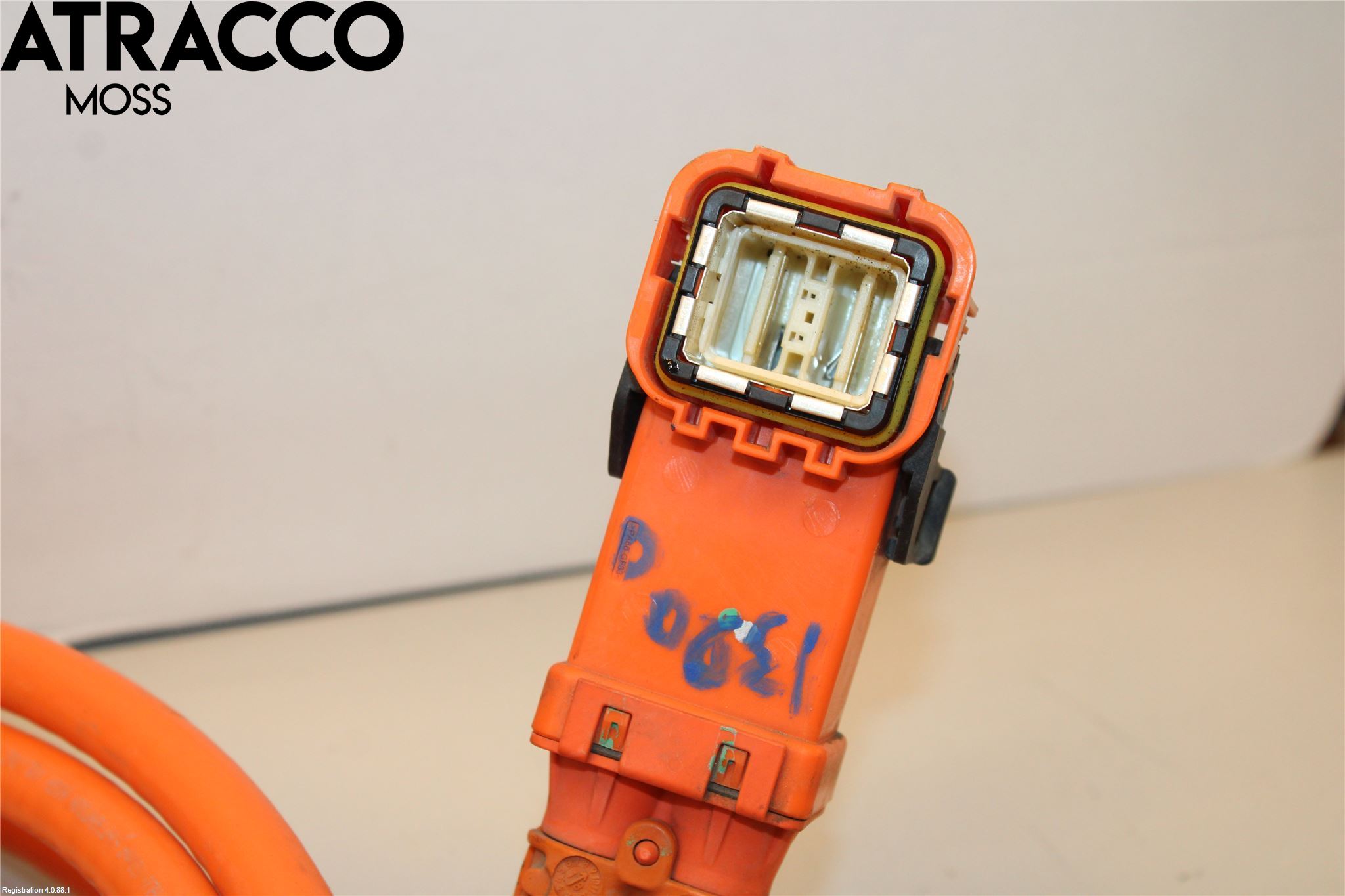 Tesla MODEL 3 17- Ledningsnett