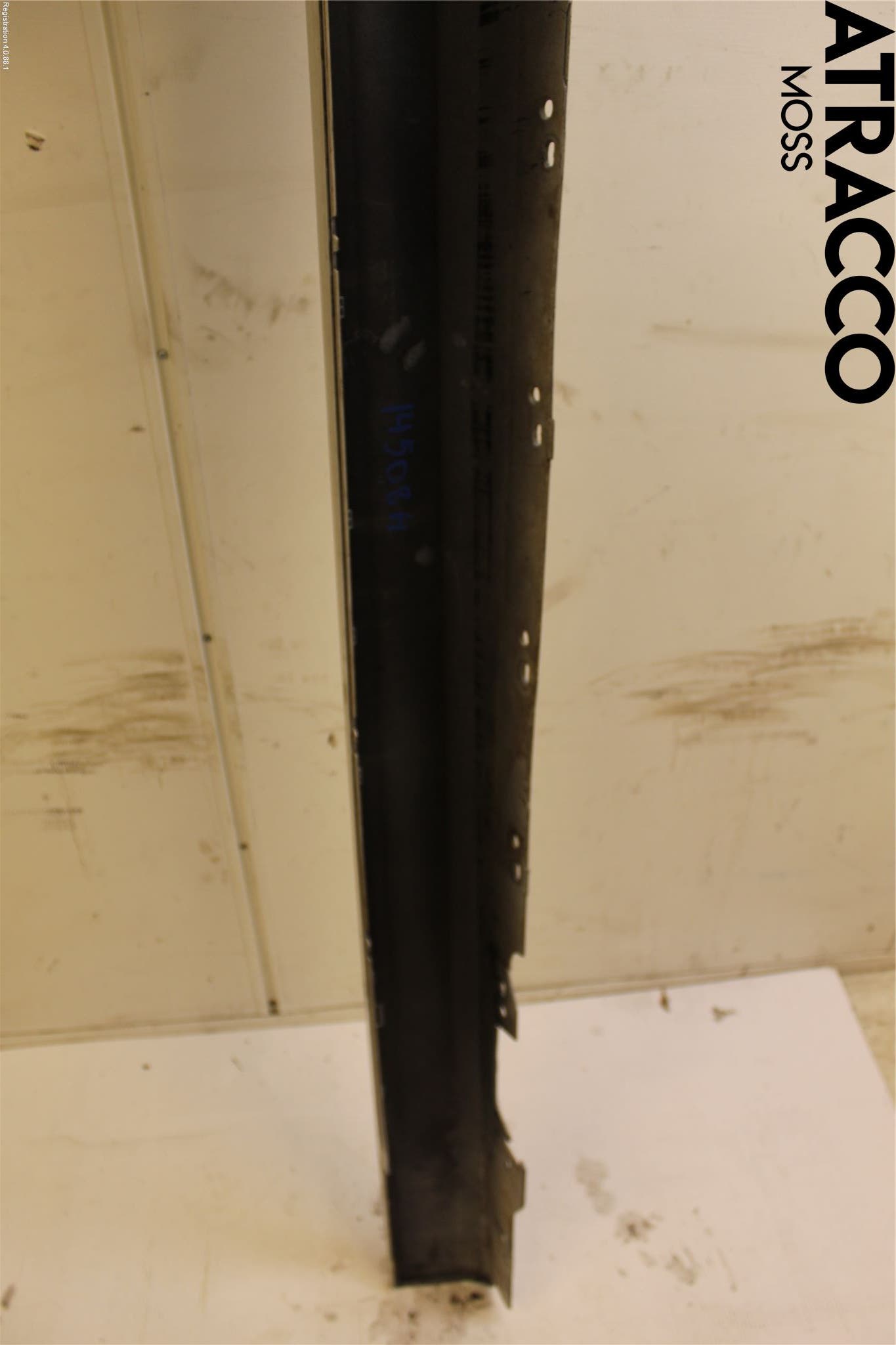 BMW 1 F20/F21 11-19 Kanalskjørt Høyre