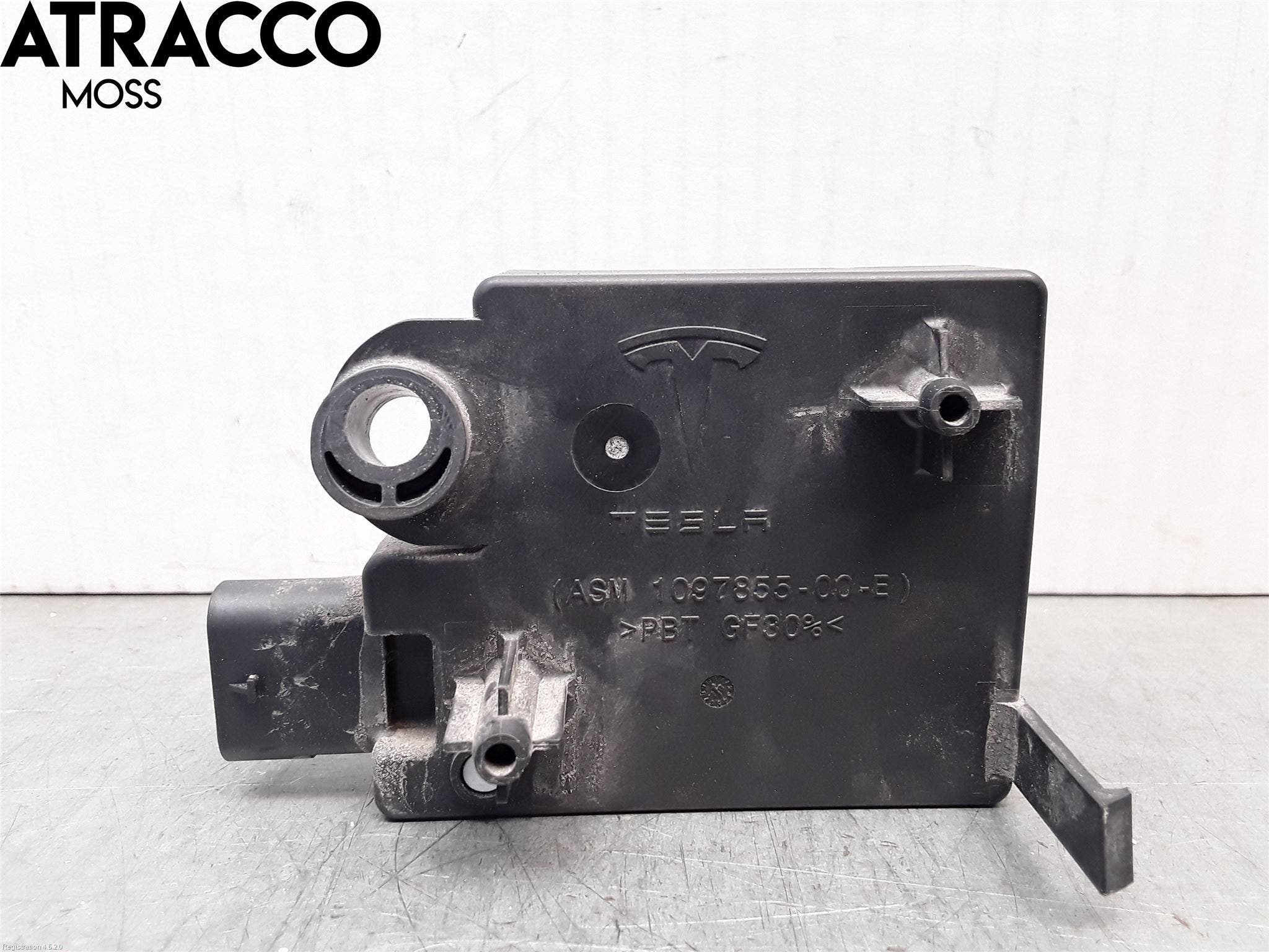 Tesla MODEL 3 17- Styreenhet Øvrig