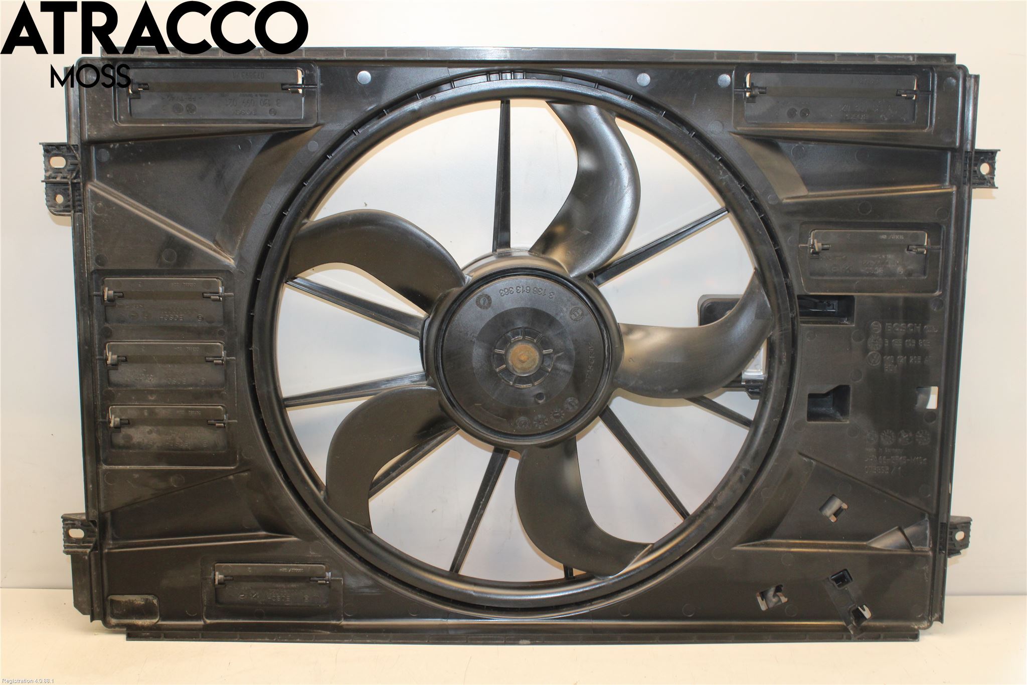 Volkswagen VW GOLF VI 09-13 Kjølevifte Elektrisk