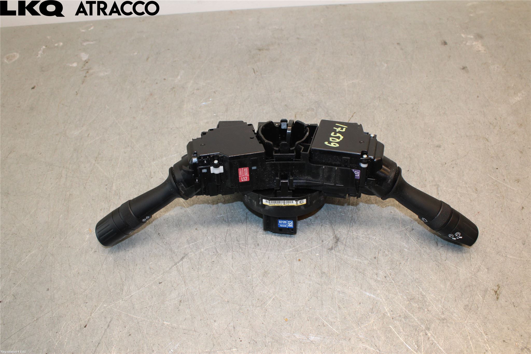 Toyota AURIS 13-19 Bryter Ratt Kombi H Og V