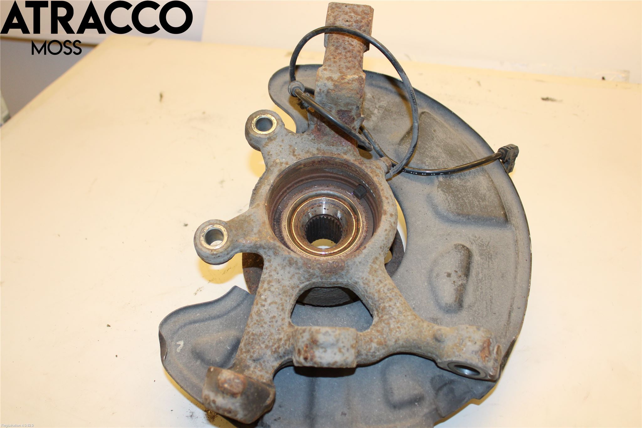 Mercedes-Benz MB GLK-KLASS (X204) 08-16 Spindel Vf