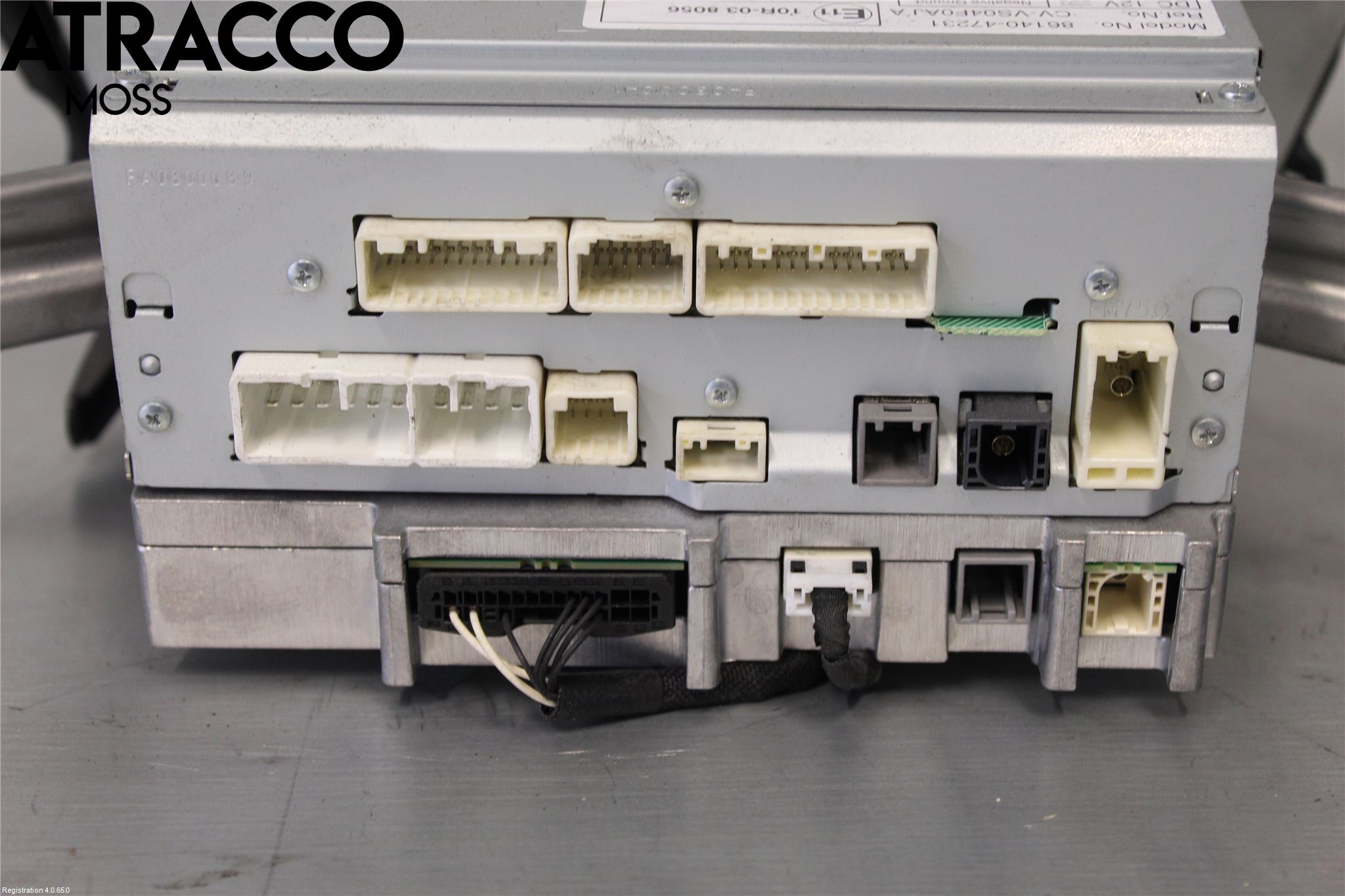 Toyota PRIUS+ ZVW40 12-20 Stereo Radio Med Cd