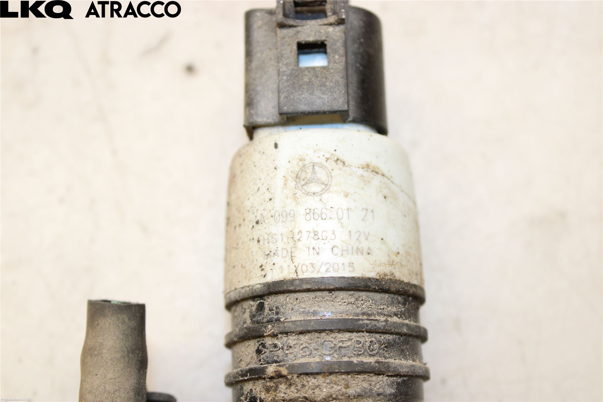 Mercedes-Benz MB C-KLASS (W205) 14-21 Spylerpumpe Frontrute