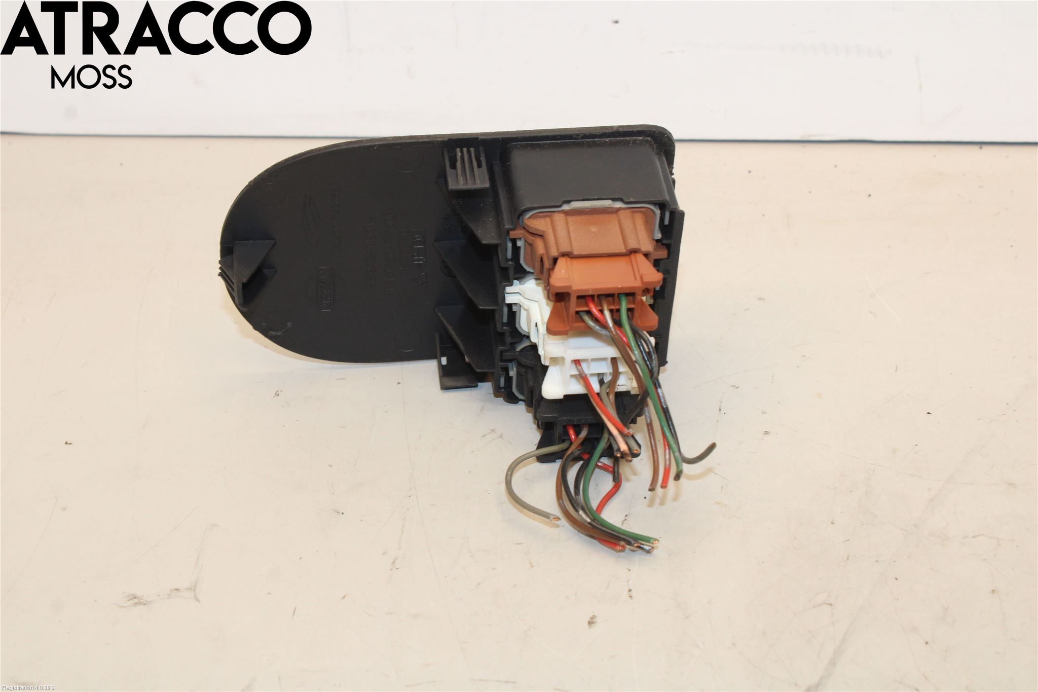 Nissan QASHQAI   07-10 Bryter Varmesete