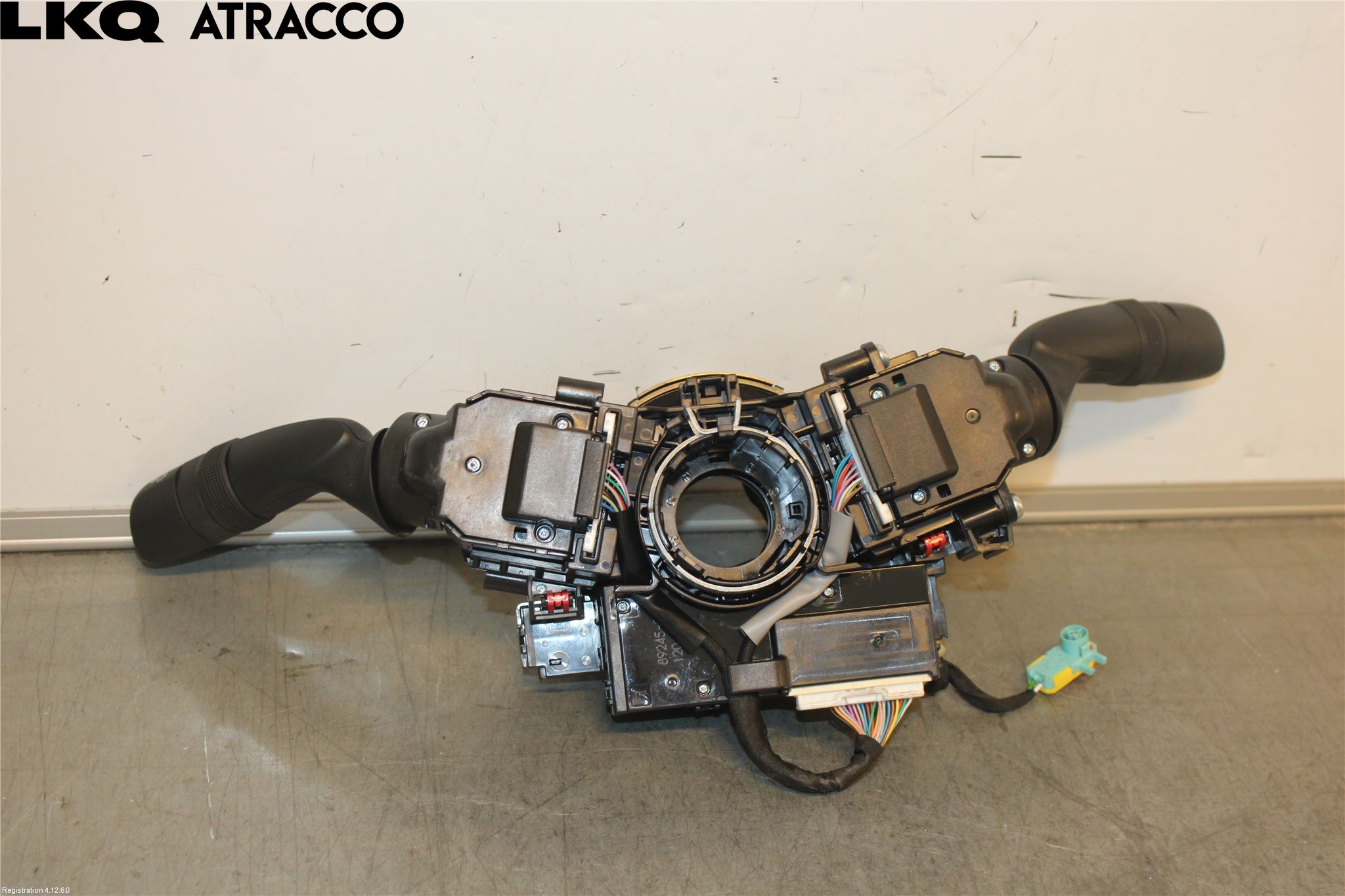 Toyota YARIS XP21 20- Bryter Ratt Kombi H Og V