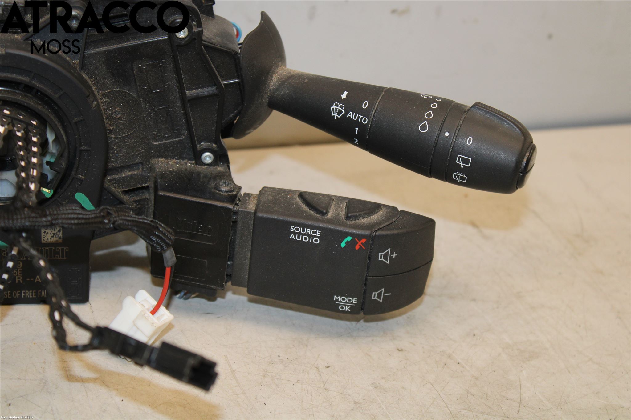 Renault TRAFIC/E-TECH 15- Bryter Ratt Kombi H Og V