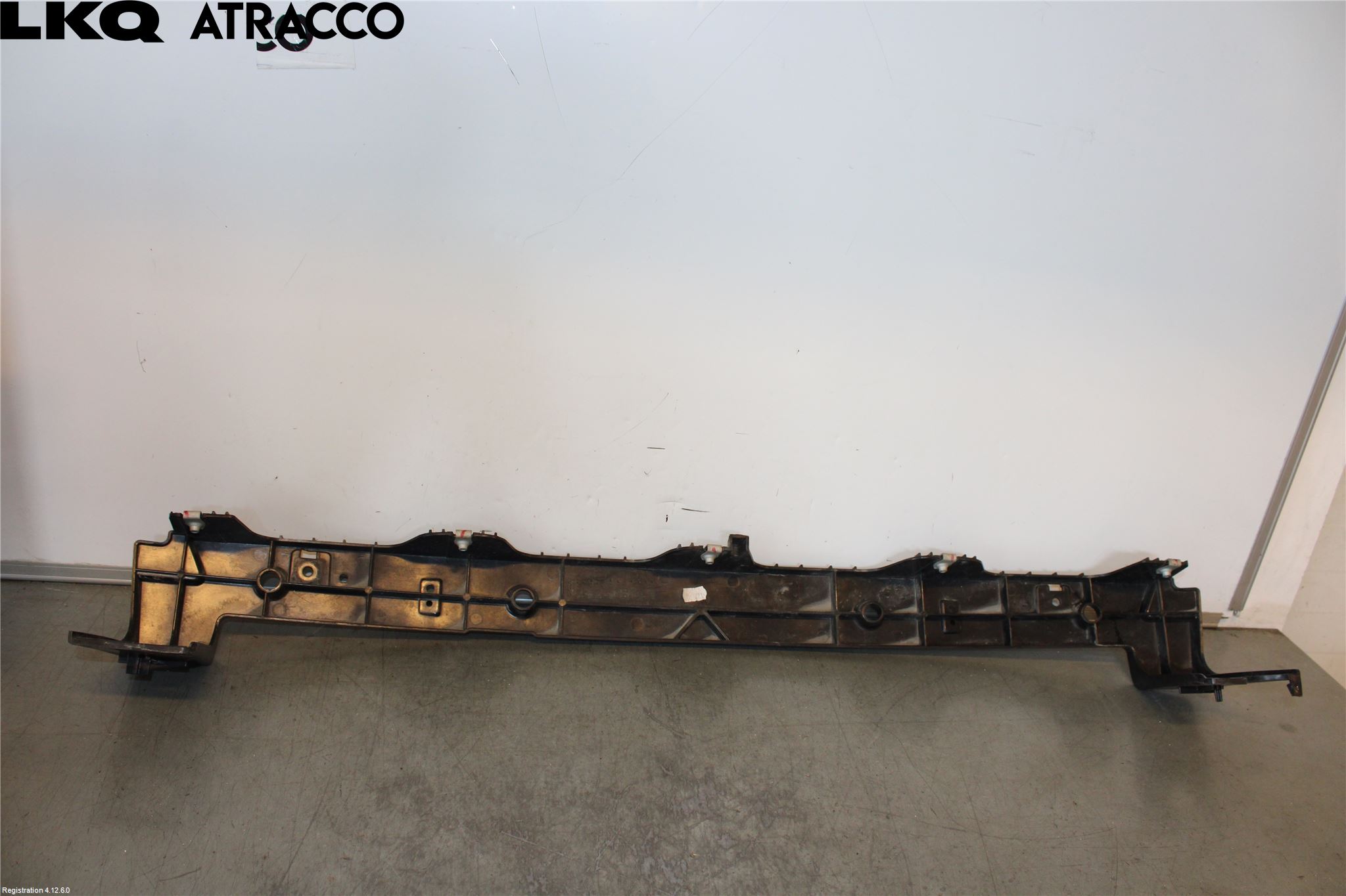 Ford KUGA 13-16 Støtfanger Foran Feste