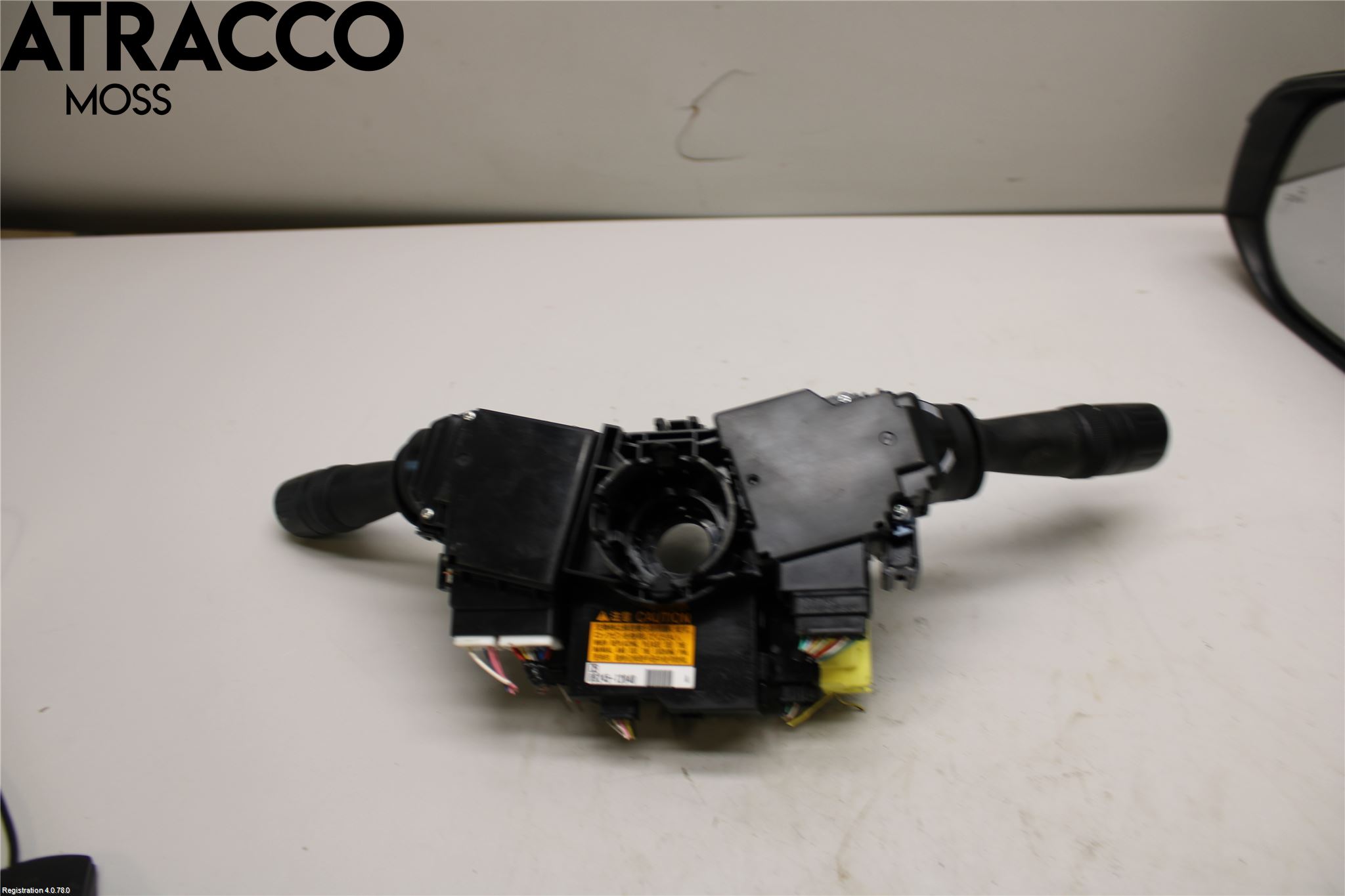 Toyota RAV4 13-18 Bryter Ratt Kombi H Og V