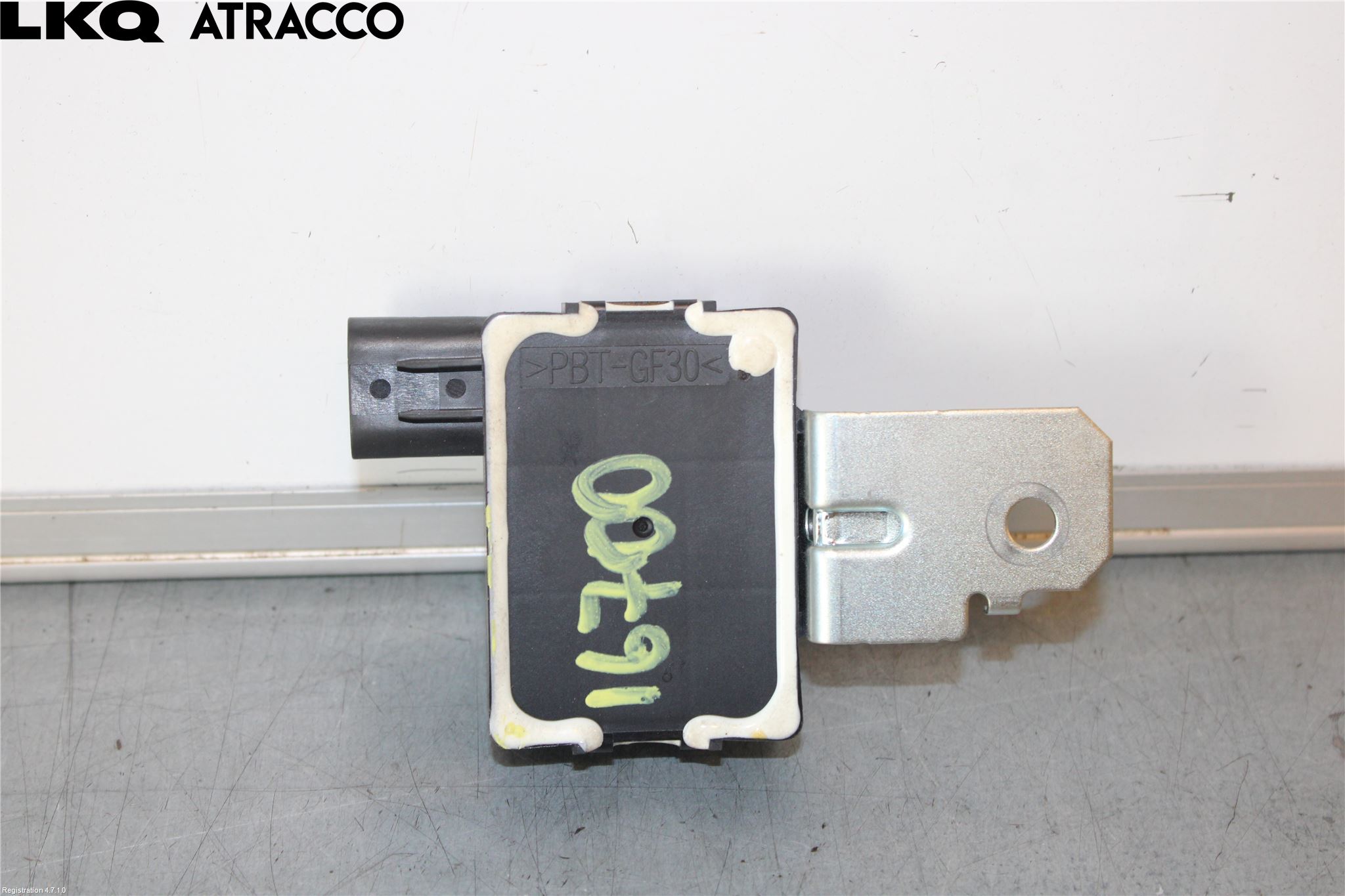 Mitsubishi OUTLANDER 13-21 Signalhorn