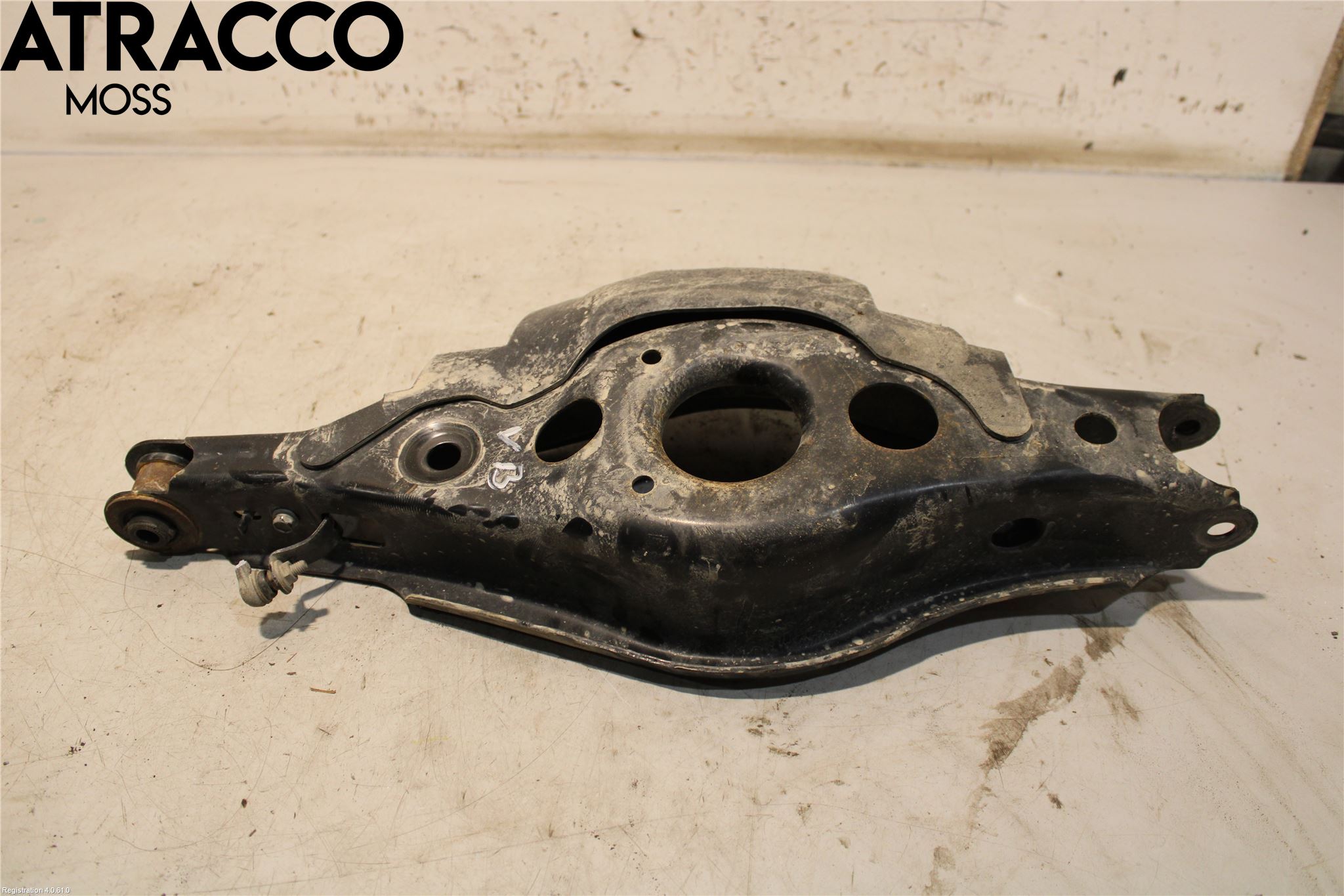 Toyota RAV4 13-18 Bærearm Bak Venstre