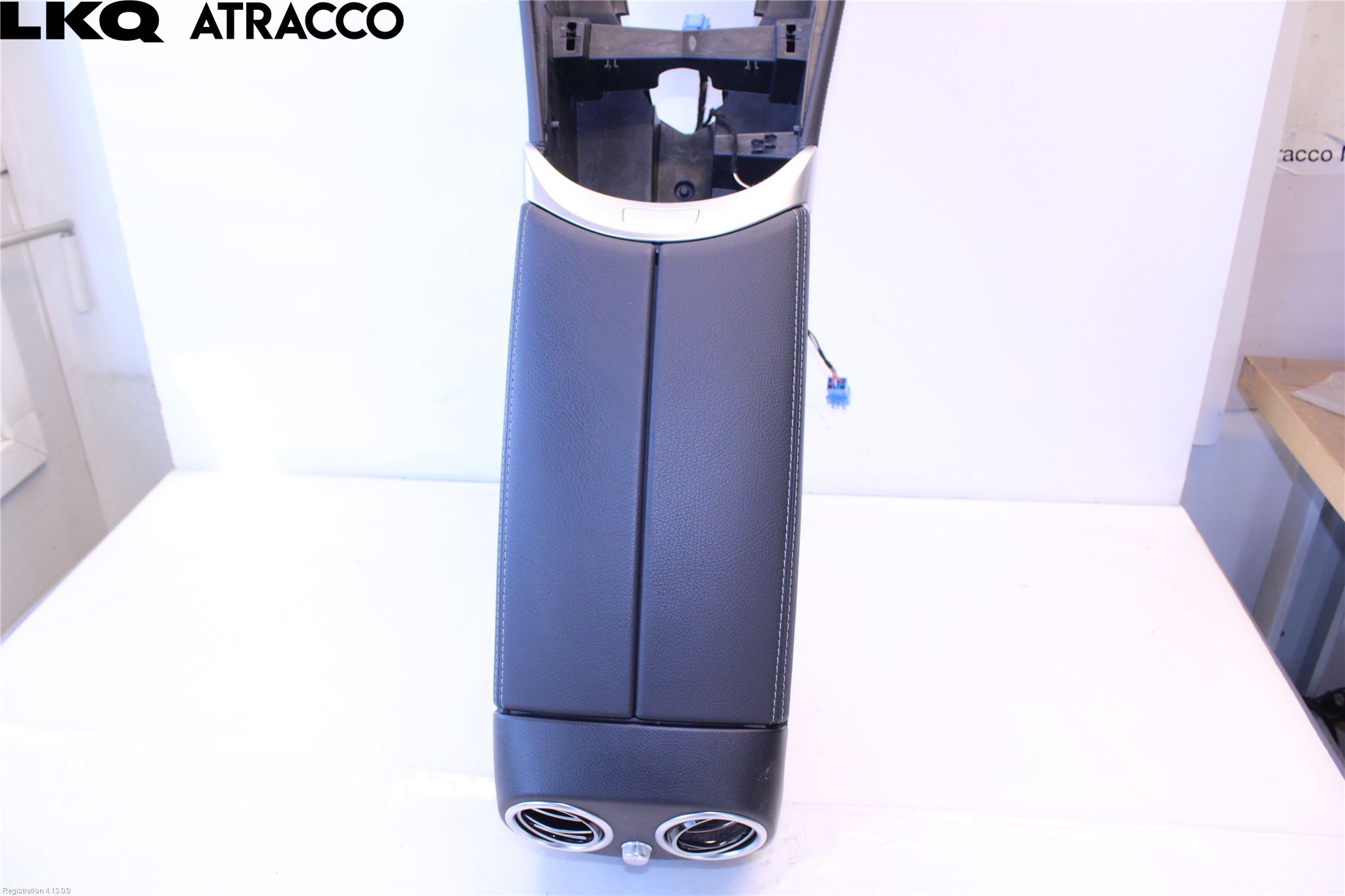 Mercedes-Benz MB EQC (N293) 20- Innr Armlene