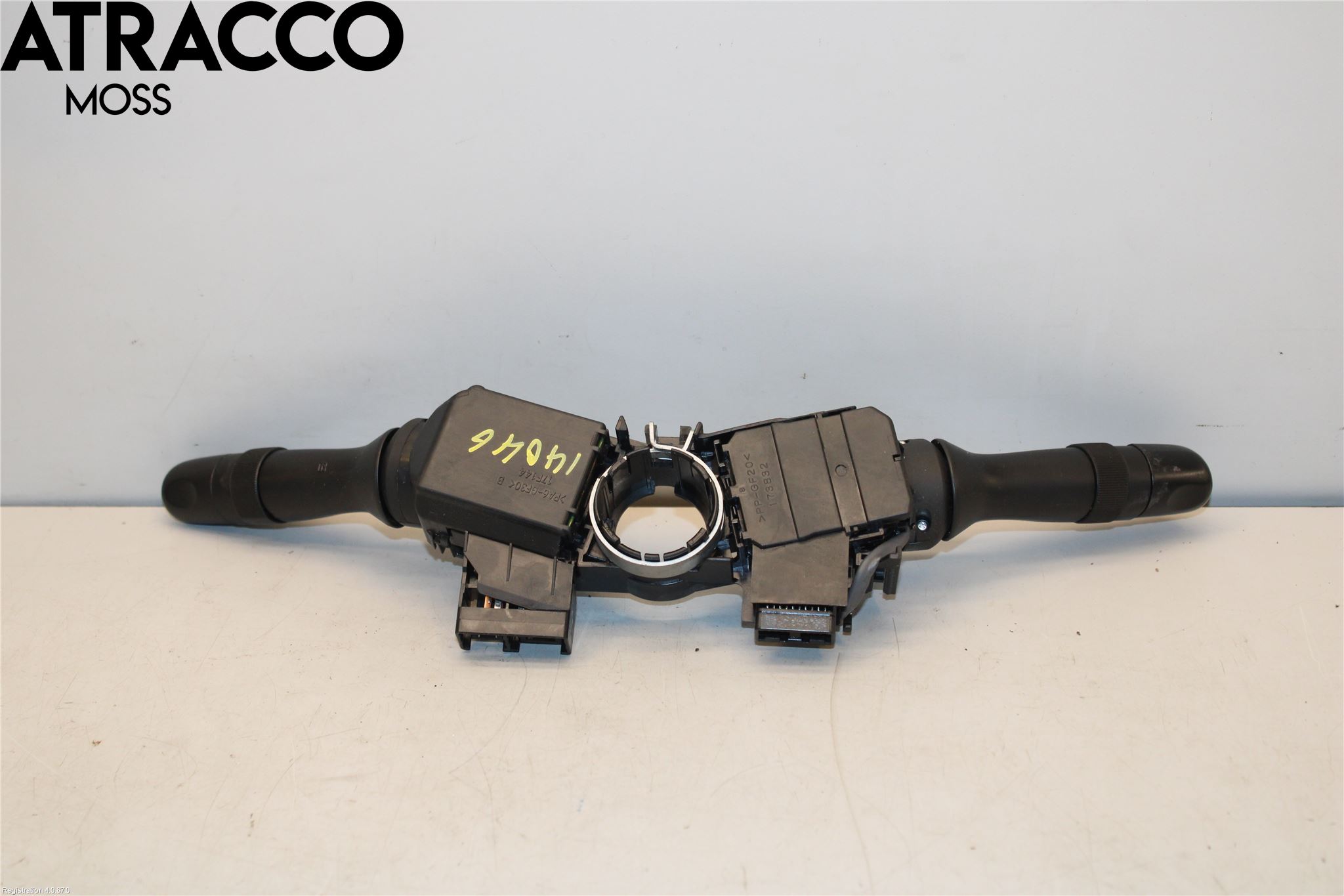 Toyota AURIS 10-12 Bryter Ratt Kombi H Og V