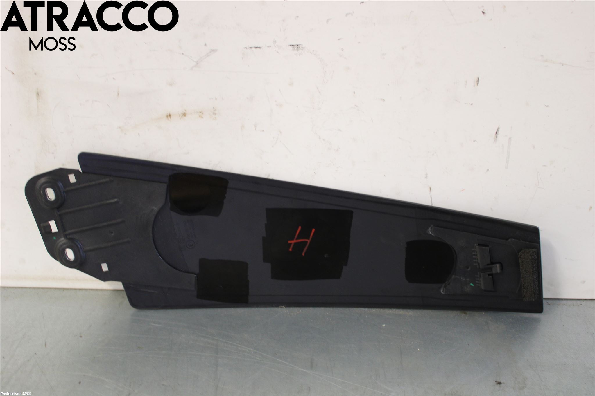 Porsche TAYCAN 20- Innr Deksel A-B-C Stolpe