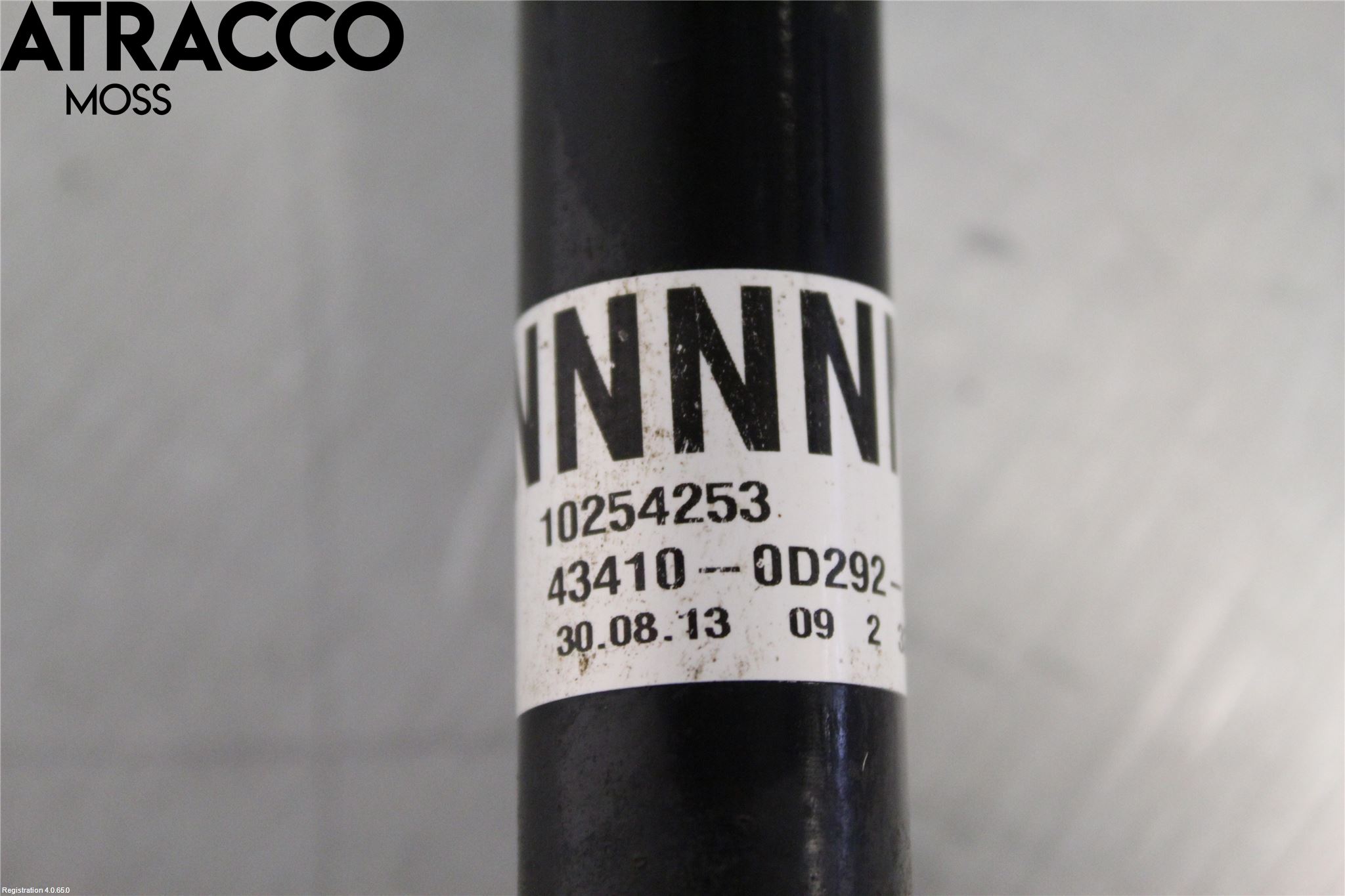 Toyota YARIS XP130 12-14 Drivaksel Foran Kompl Høyre