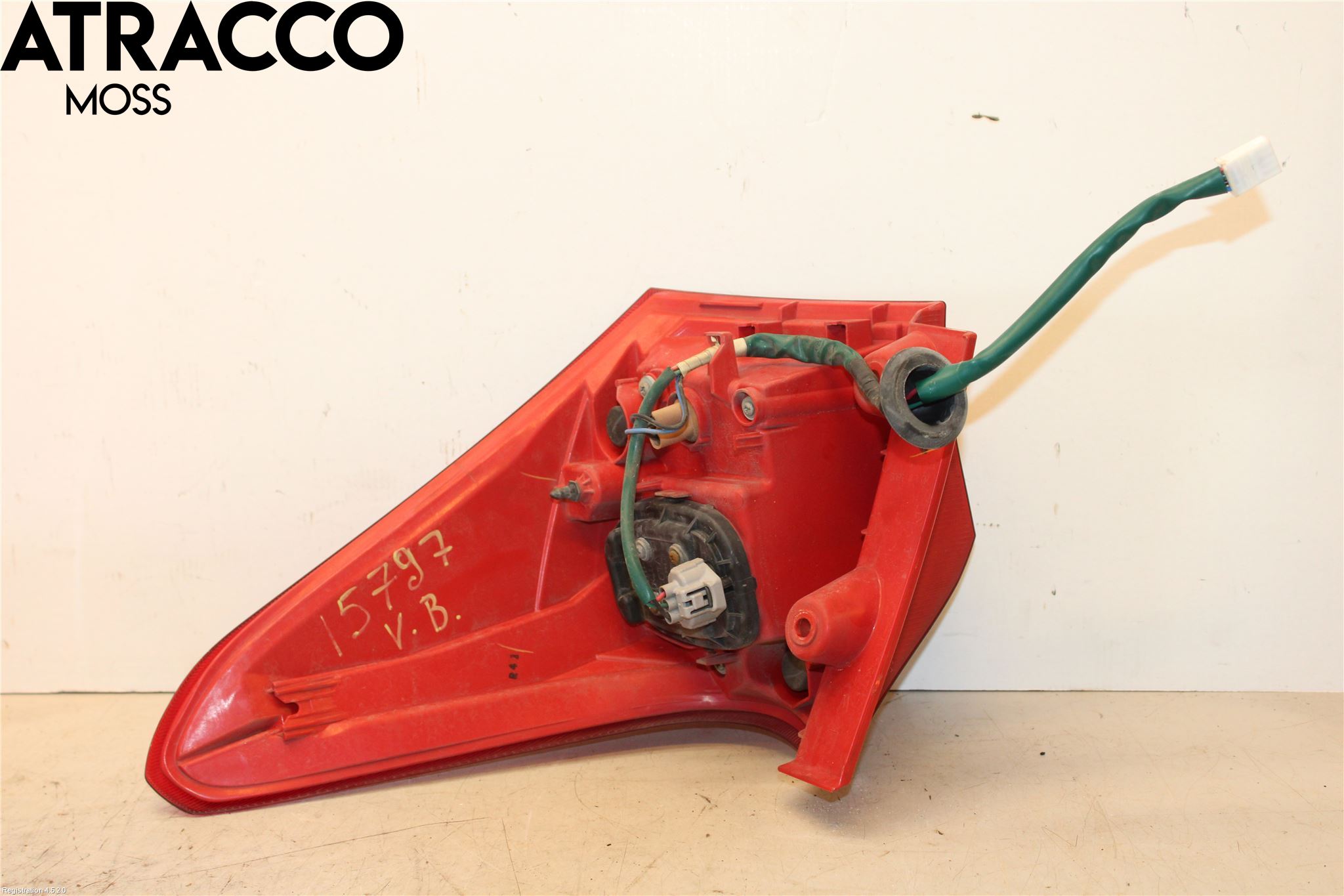 Toyota AURIS 13-19 Baklykt Venstre