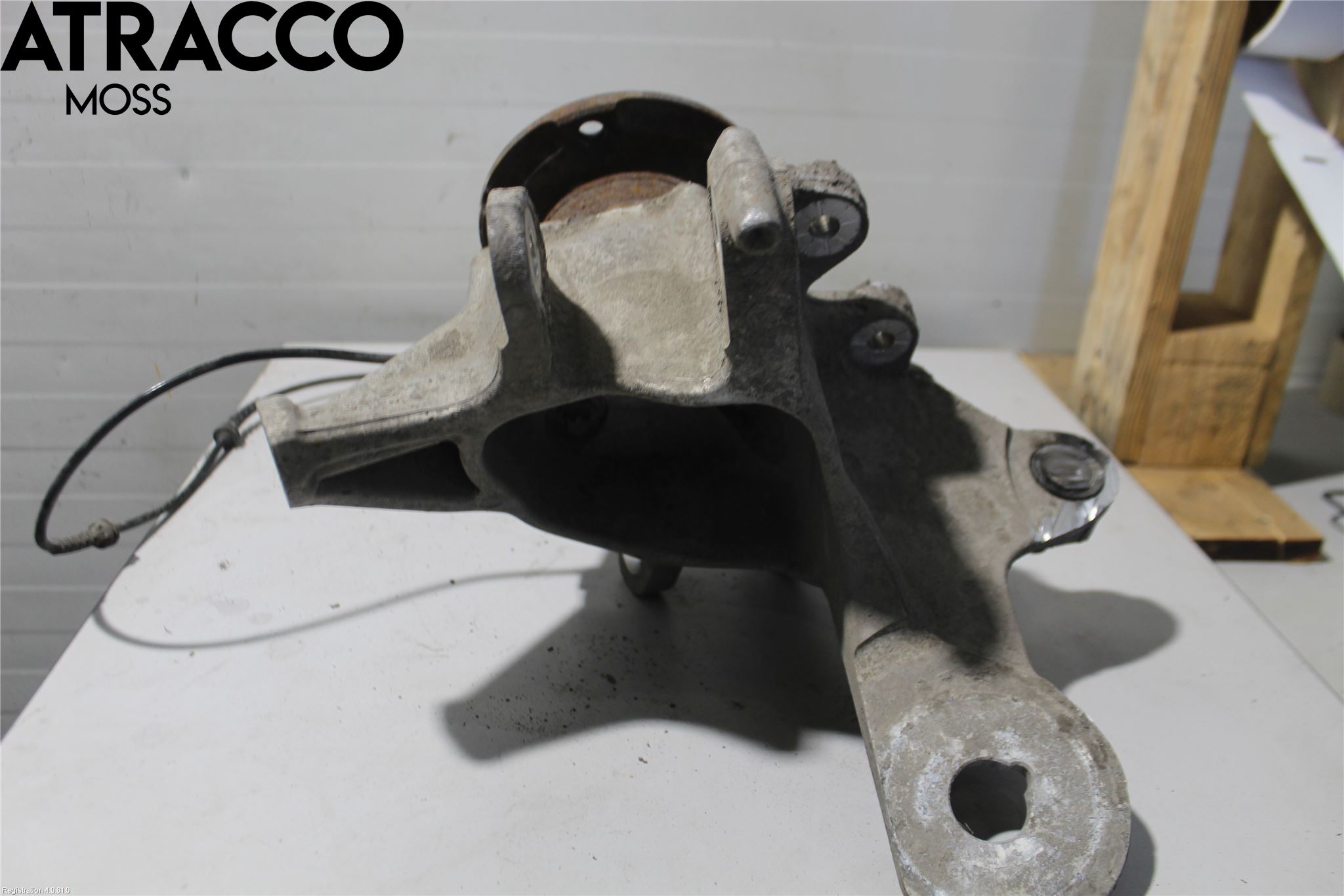 BMW 5 F10/F11/F18 09-17 Spindel Vb