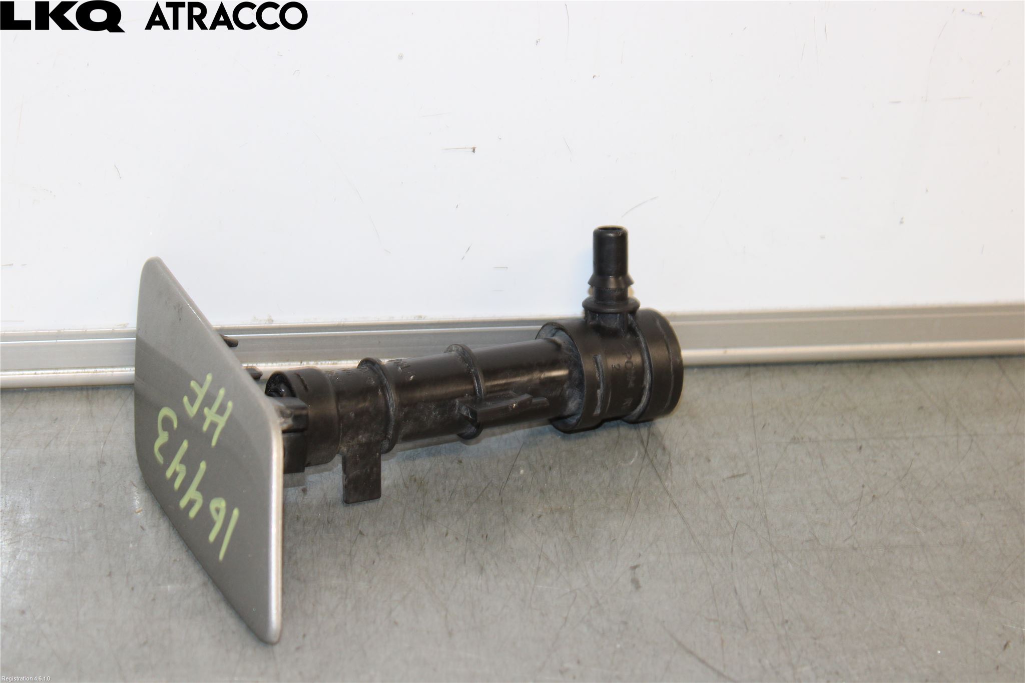 Skoda RAPID Spylerdyse Frontlykter