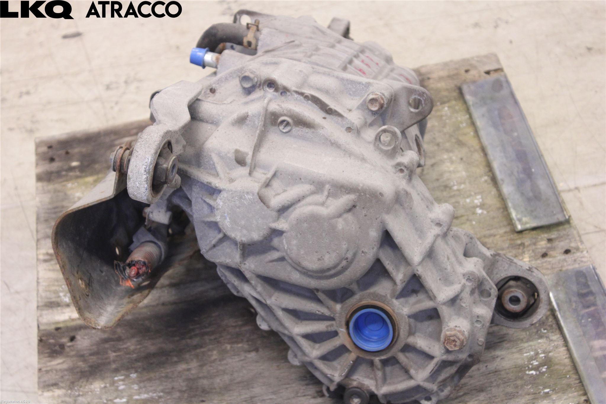 Mitsubishi OUTLANDER 13-21 Navgir Elektrisk