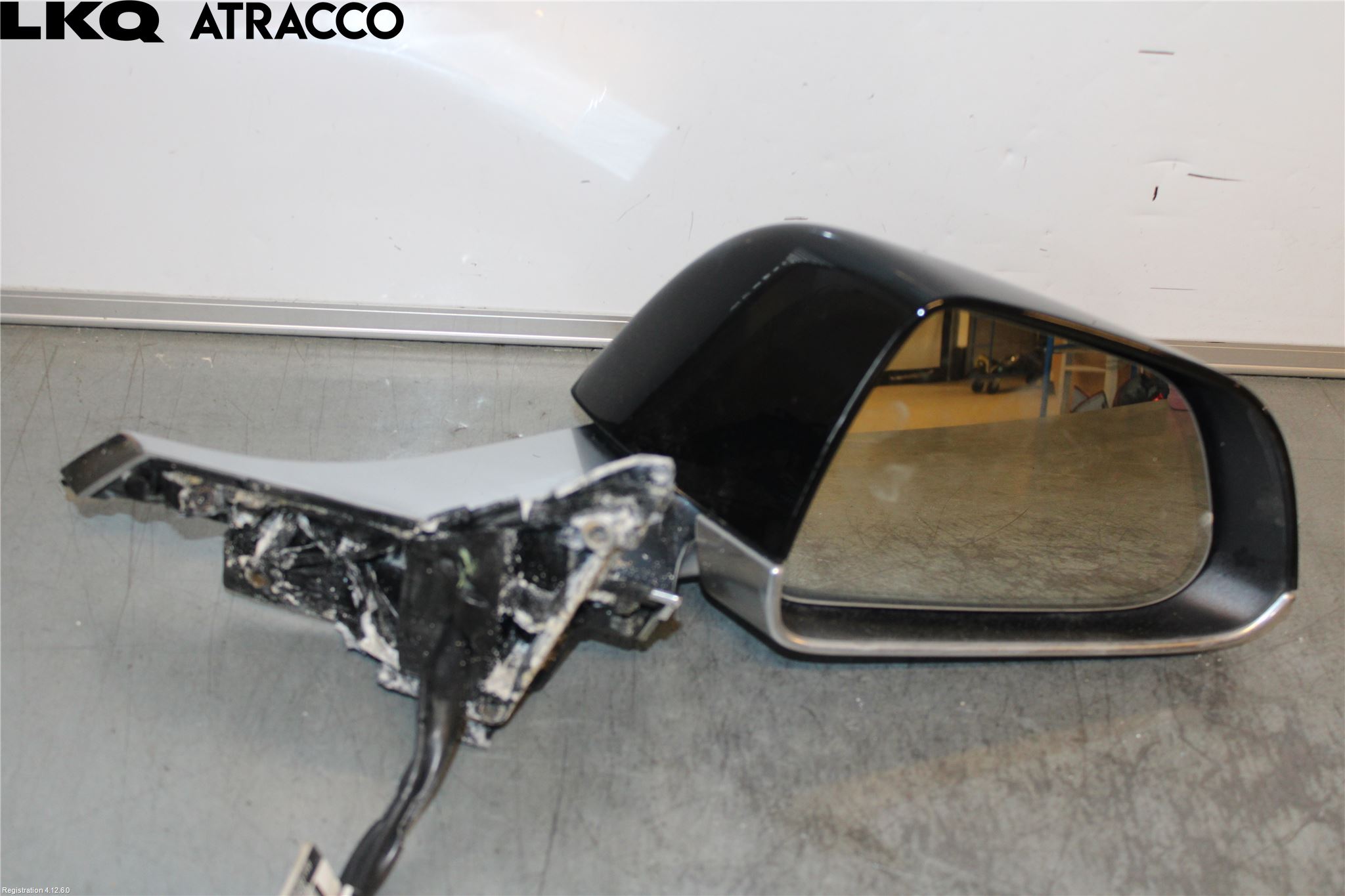 Tesla MODEL 3 17- Speil H M-El Justering