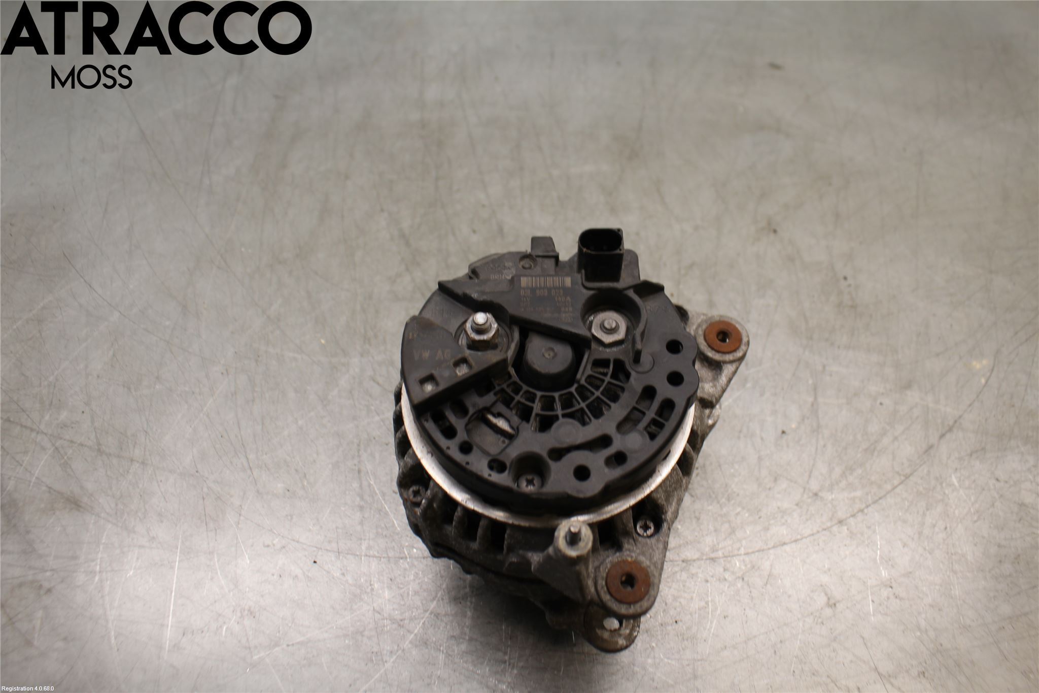 Volkswagen VW TOURAN 10-15 Dynamo
