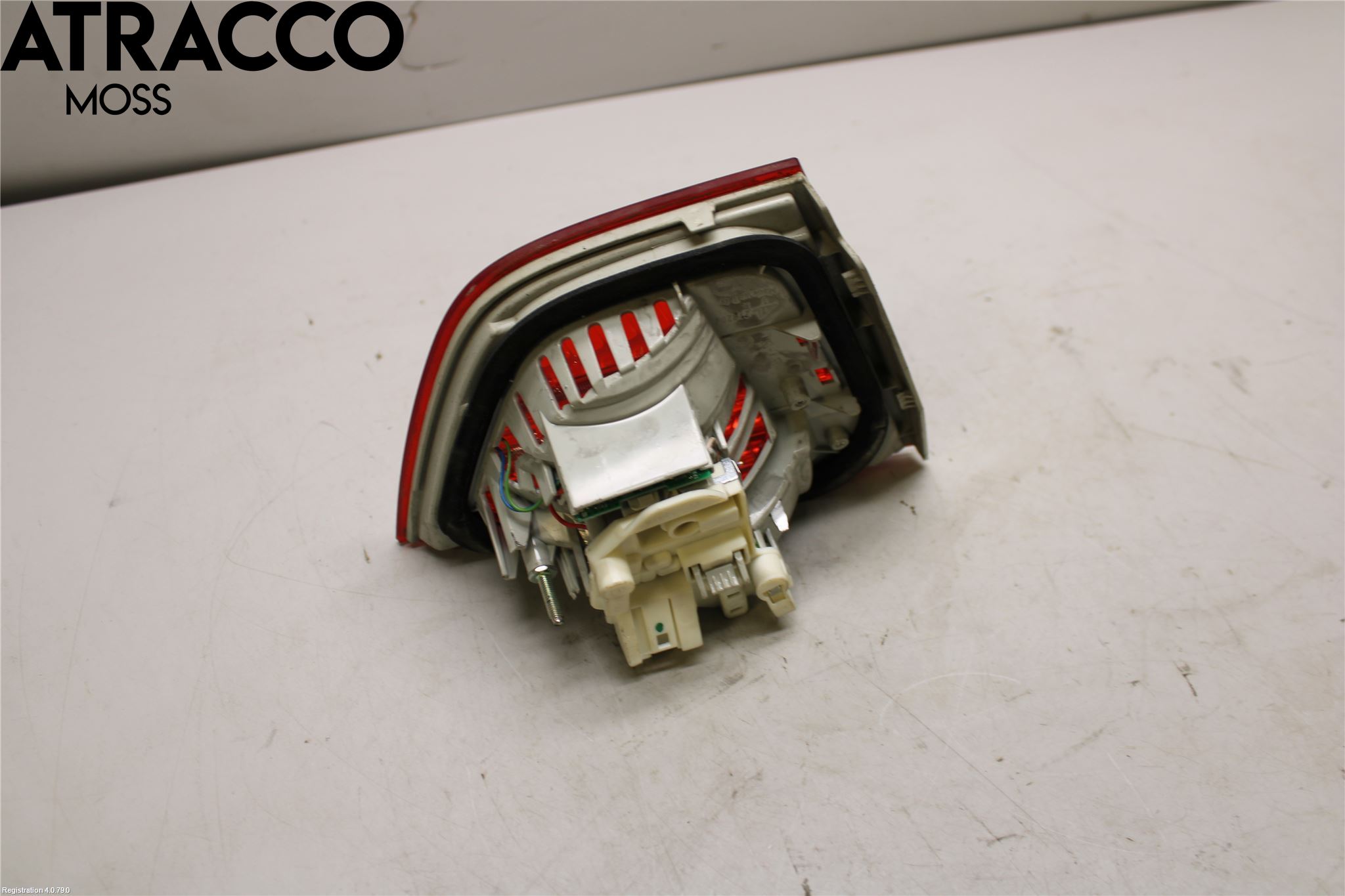 BMW 3 E90/91 SED/TOU 05-12 Baklykt Høyre  På Luke(Indre)