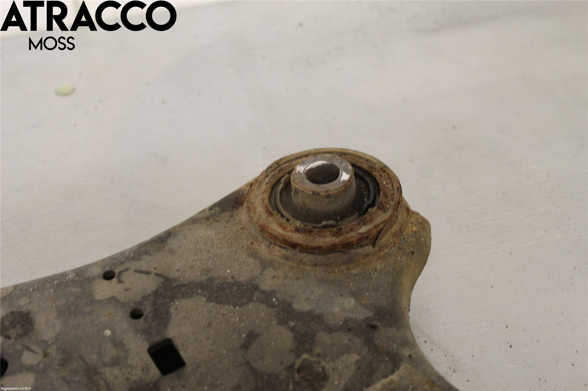 Volvo V60 14-18 Bærearm Foran Venstre Nedre