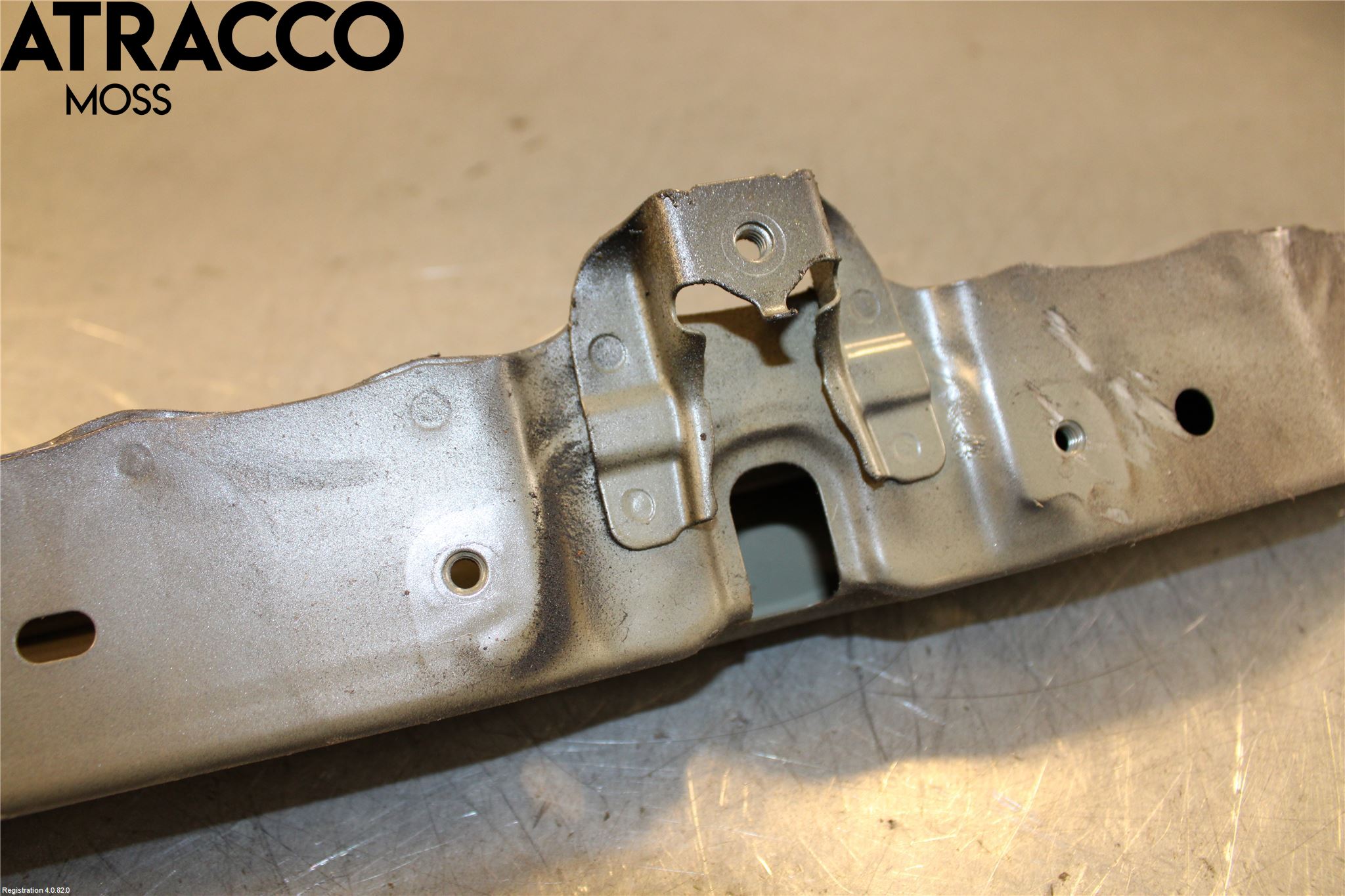 Toyota RAV4 13-18 Frontplate Øvre