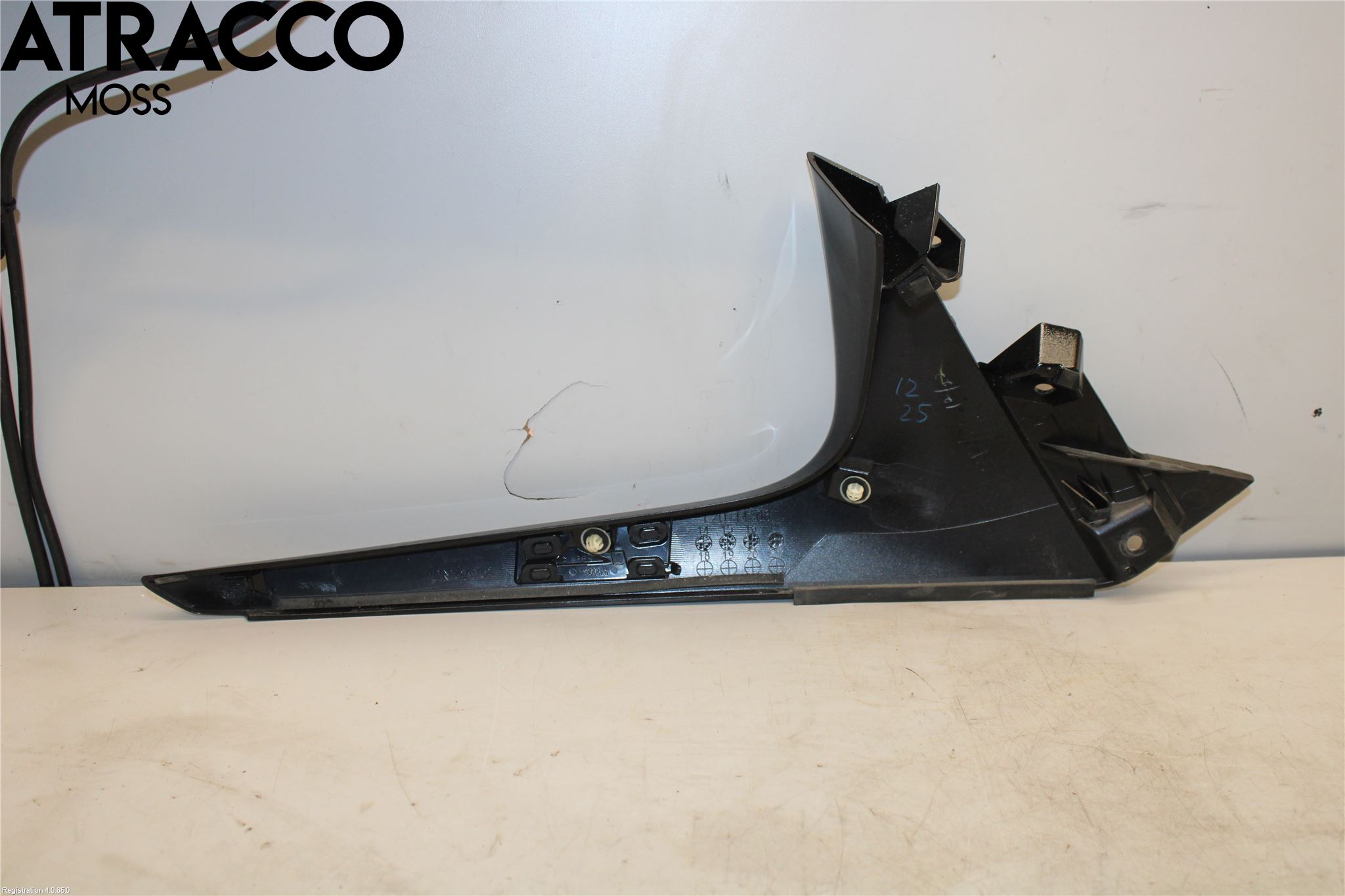 Lexus NX 300h 15-21 Spoiler Bakluke