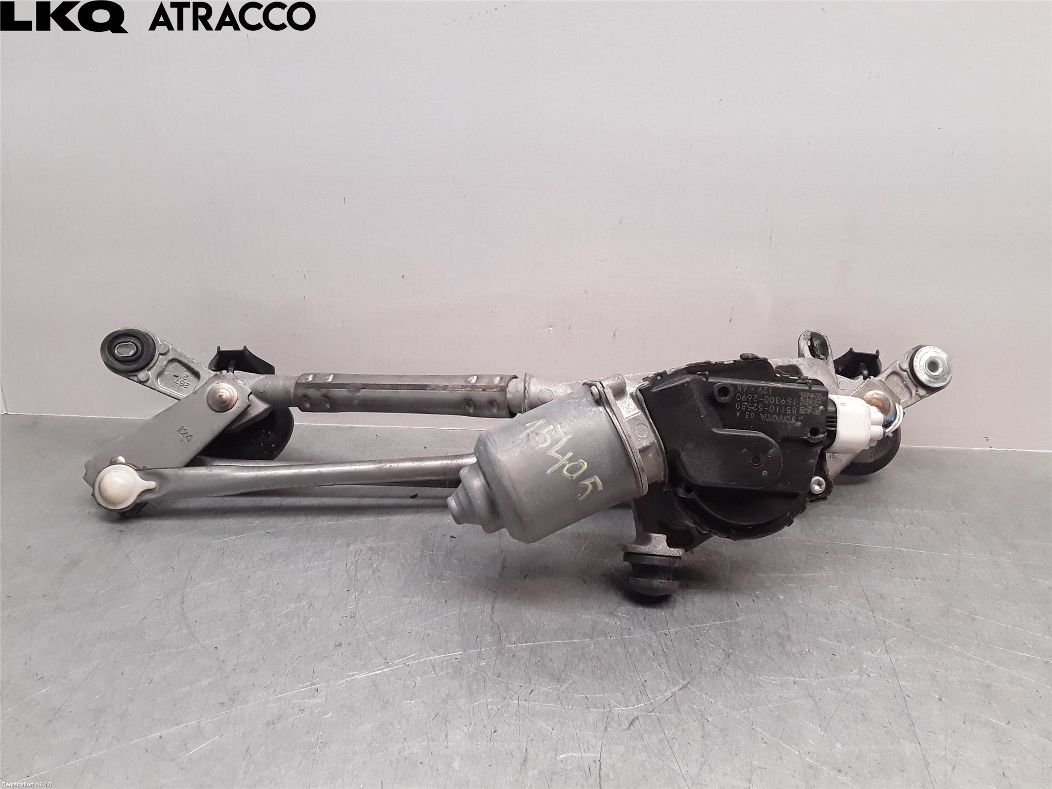 Toyota URBAN CRUISER Viskermotor Frontrute