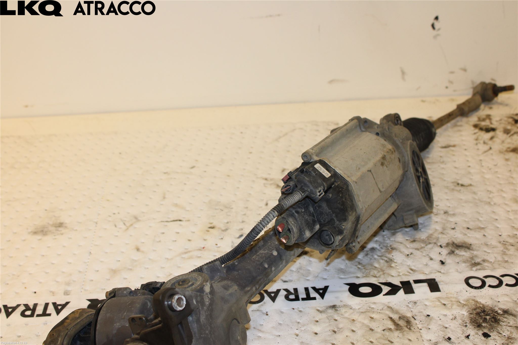 Volkswagen VW CADDY 11-15 Servo Snekke - Tannstang