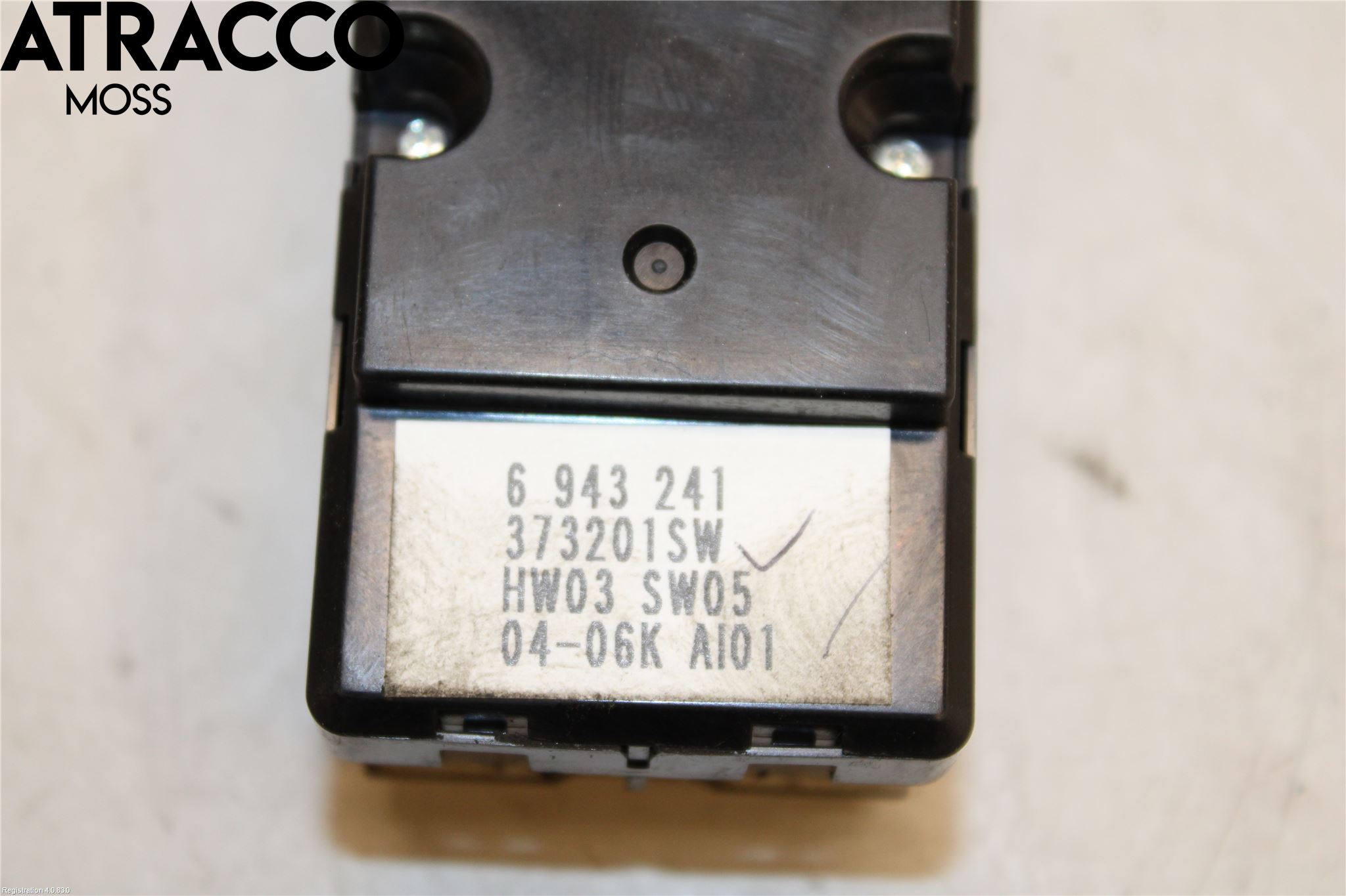 BMW 5 E60/61 Sed/Tou 02-10 Bryter Vindusheis