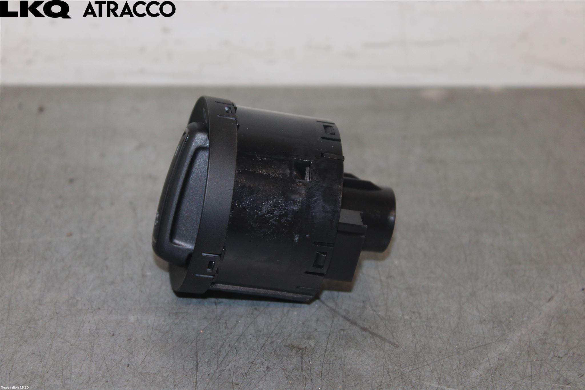 Volkswagen VW POLO VI 18->> Bryter Hovedlys