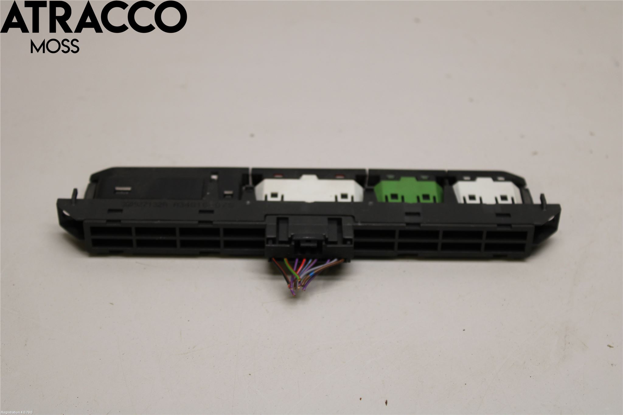 Volkswagen VW PASSAT 15-19 Bryter Varsel (Nødblink)