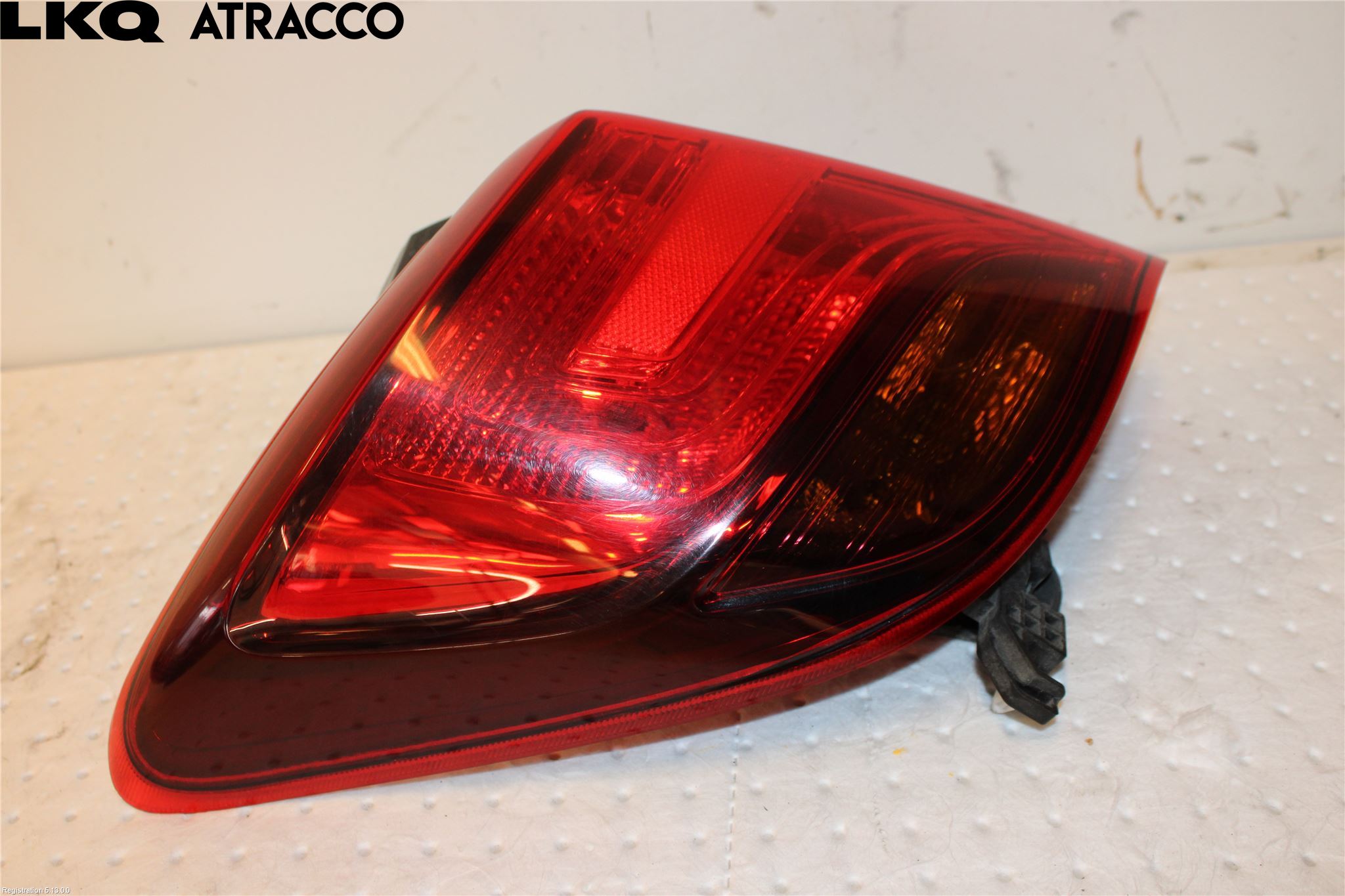 Toyota YARIS XP130 15-20 Baklykt Venstre