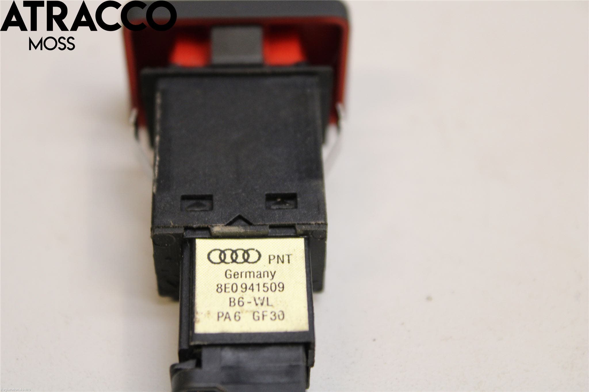 Audi A4/S4 05-07 Bryter Varsel (Nødblink)