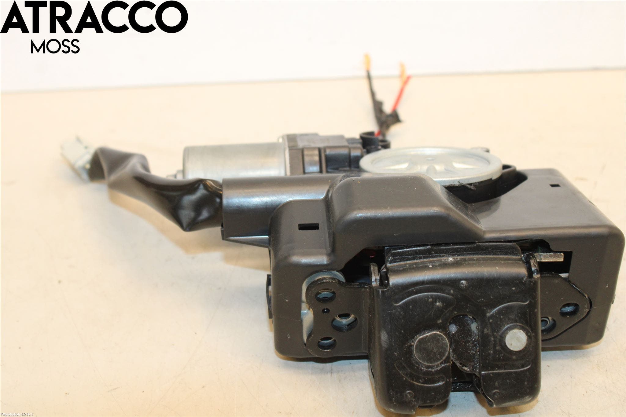 Toyota RAV4 13-18 Bakluke-Lokk Låsekasse