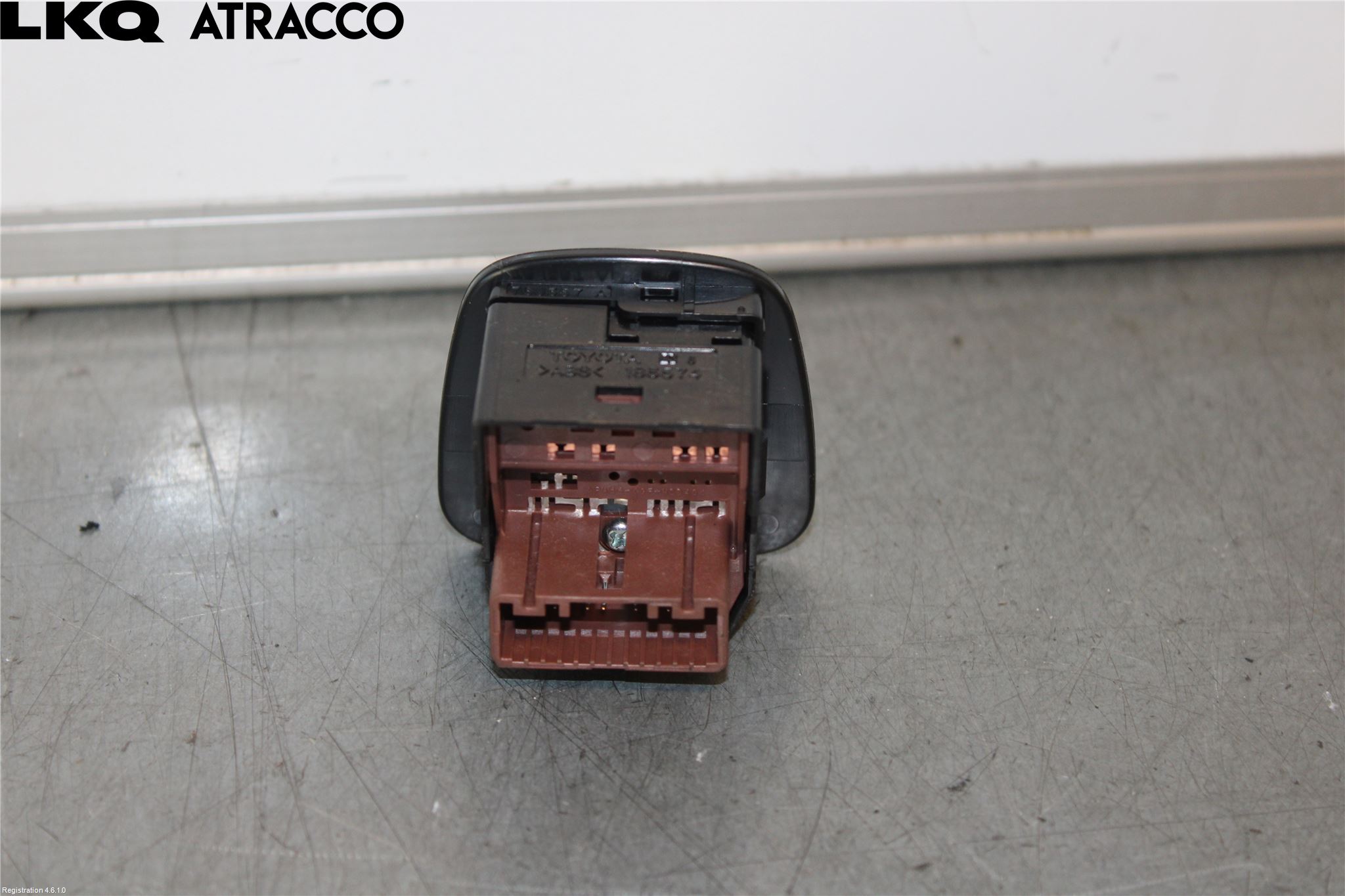 Toyota AYGO 15-21 Bryter Speil