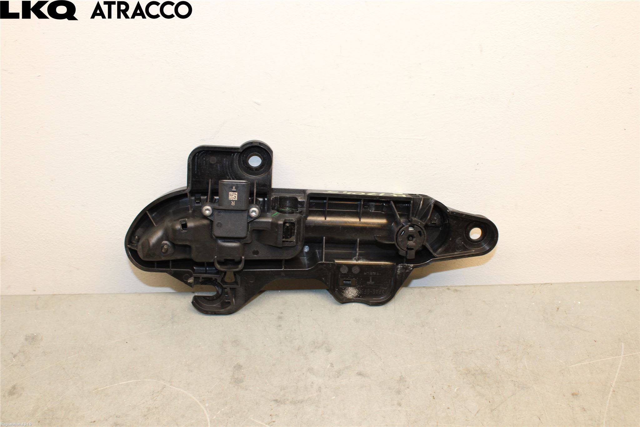 Tesla MODEL Y 21- Dørhandtak Ytre Høyre