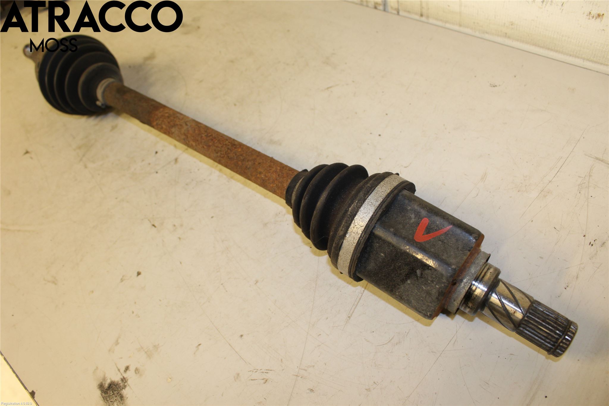 Nissan LEAF 11-17 Drivaksel Foran Kompl Venstre