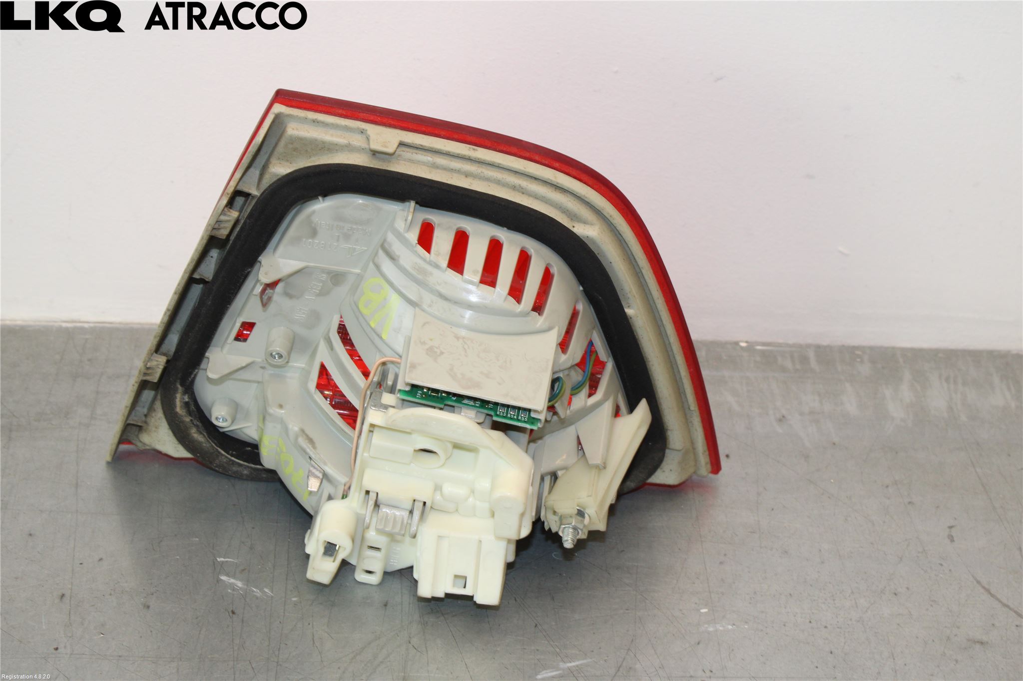 BMW 3 E90/91 SED/TOU 05-12 Baklykt Venstre  På Luke(Indre