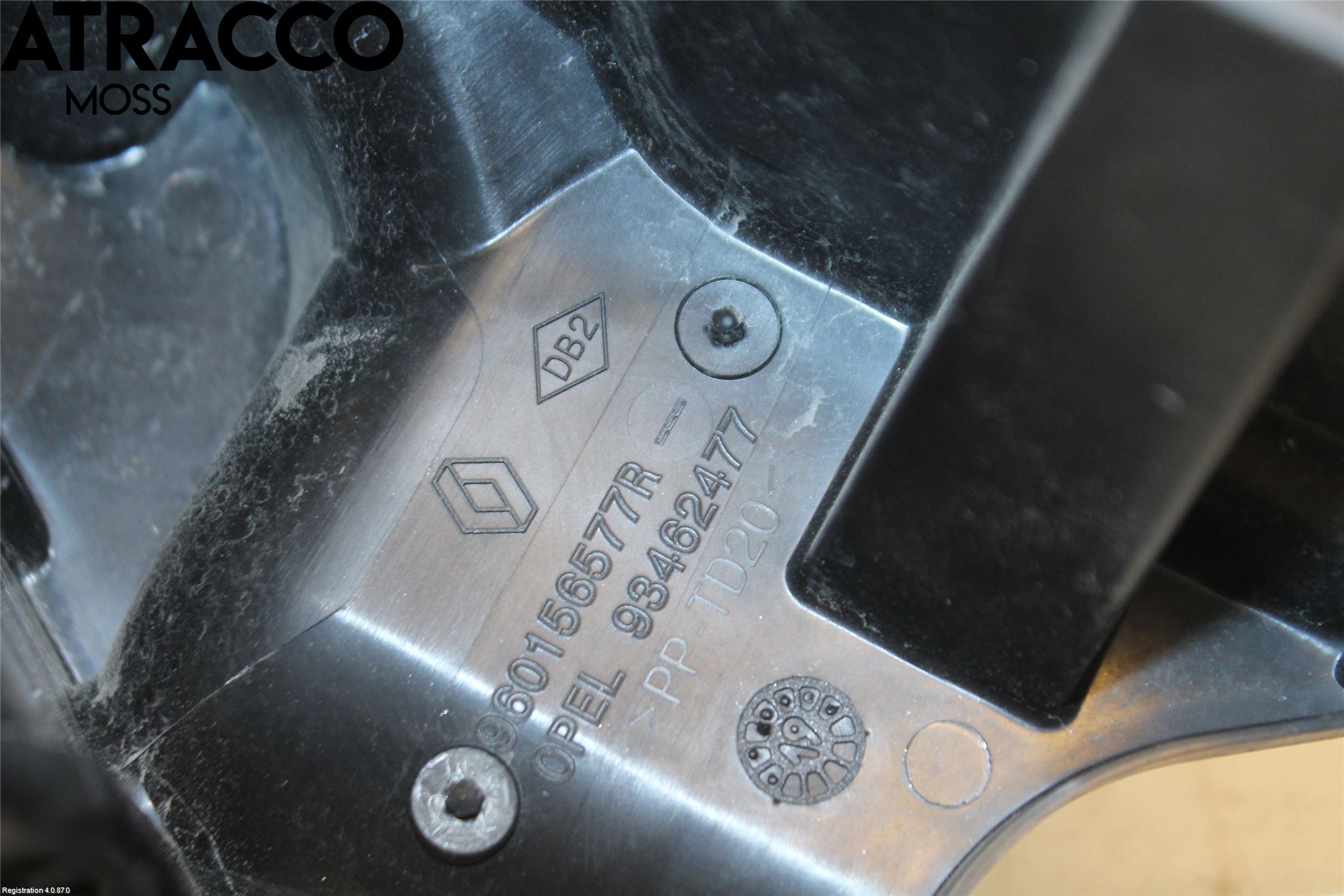 Renault TRAFIC/E-TECH 15- Luftstyring Front