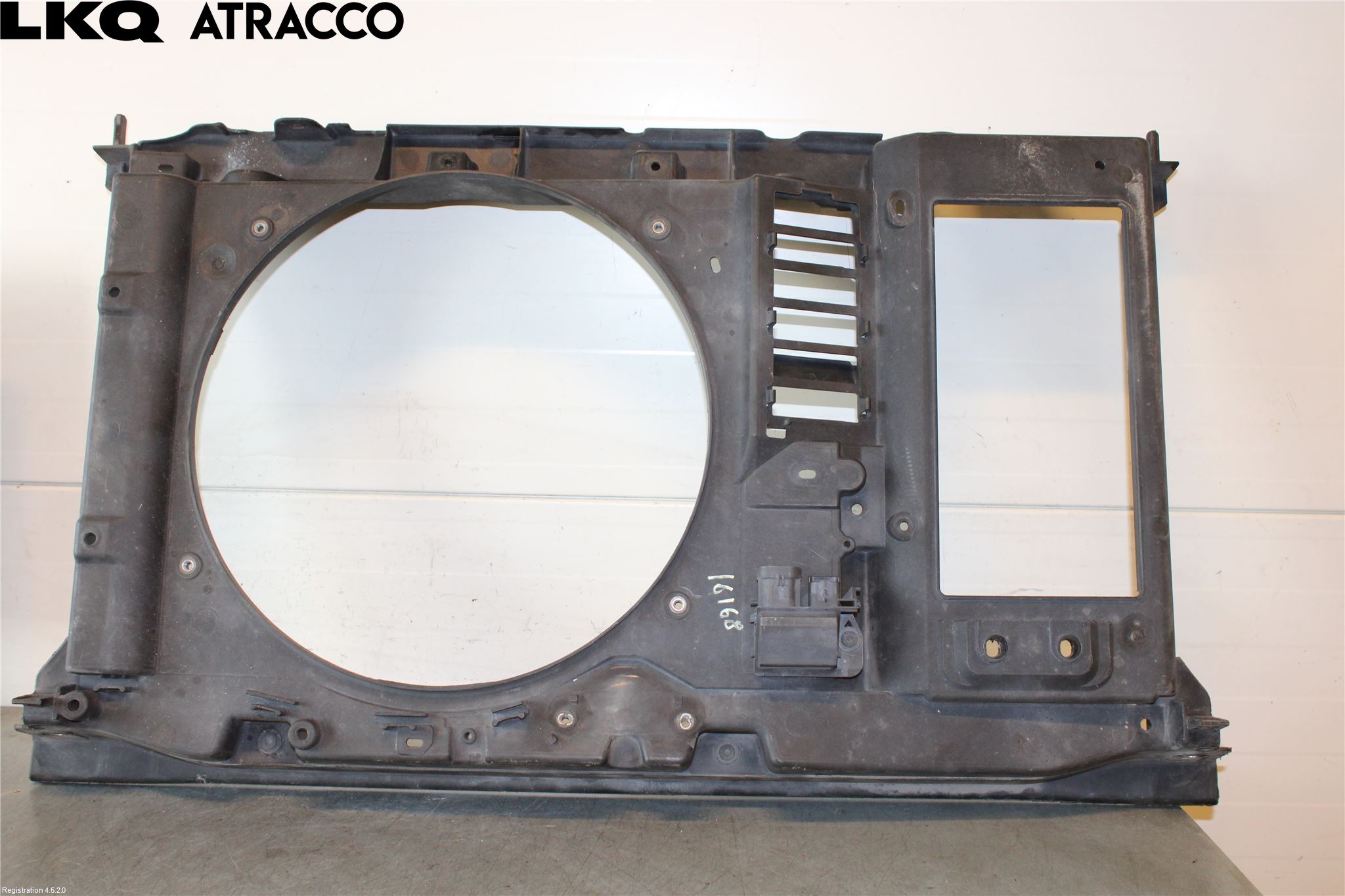 Peugeot 3008 09-16 Kjølevifte-Radiator Hus-Kåpe